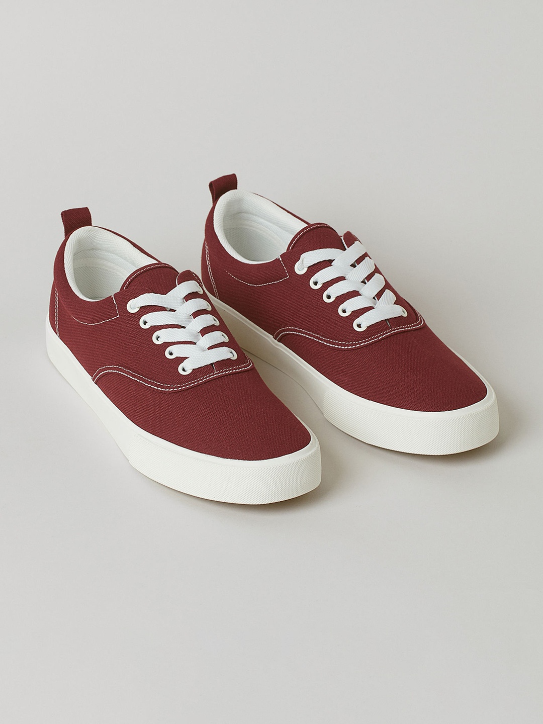 

H&M Men Red Solid Low Profile Trainer Sneakers