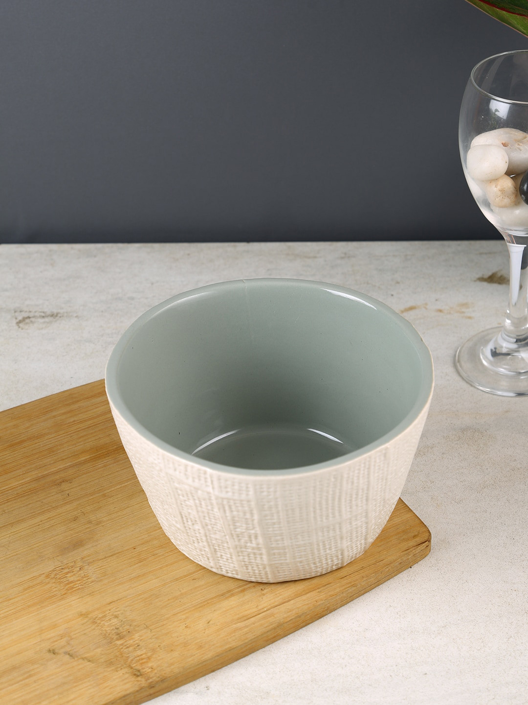 

Aapno Rajasthan Set Of 2 Grey & White Textured Ceramic Bowls