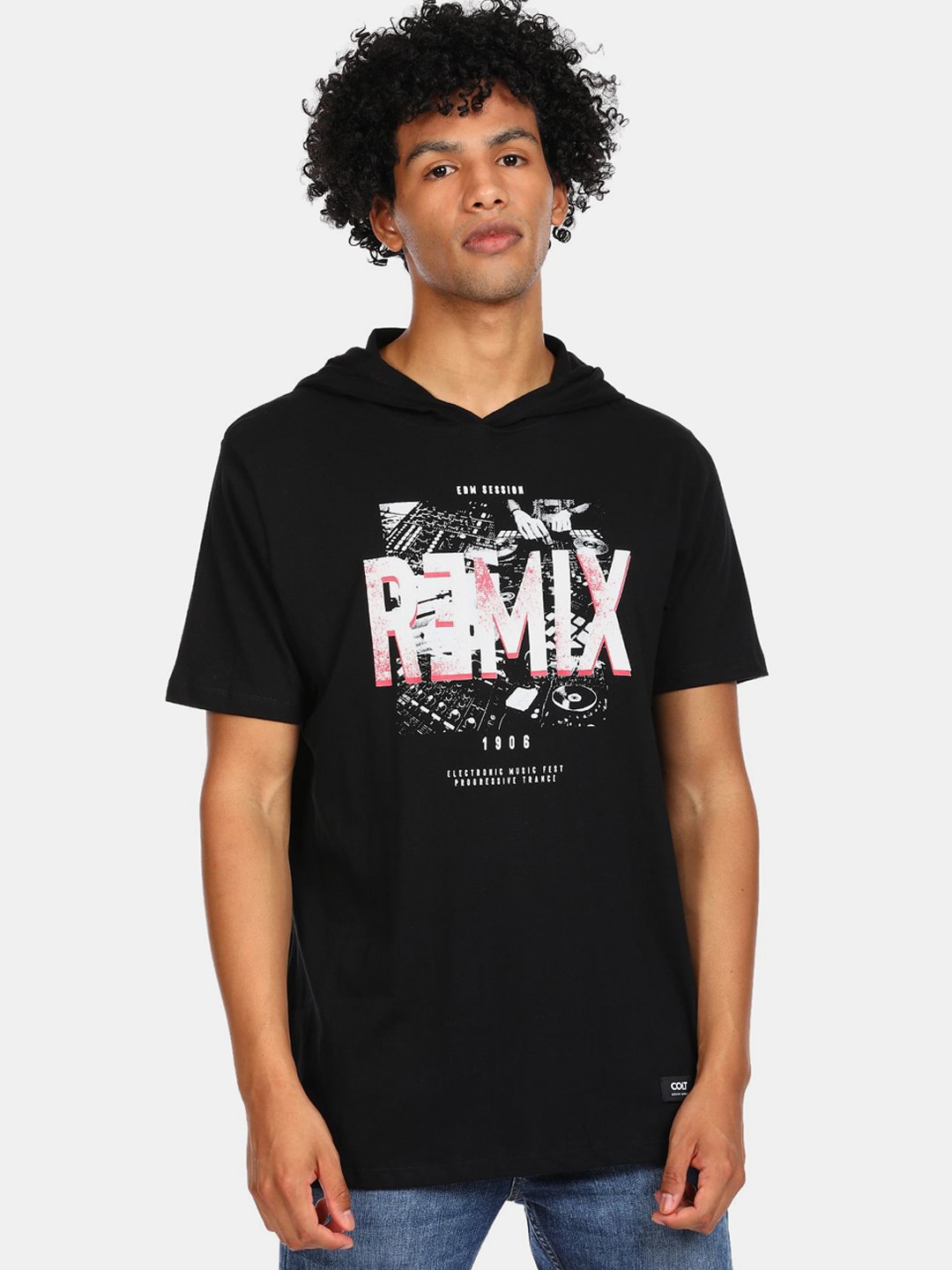 

Colt Men Black & White Typography Printed T-shirt