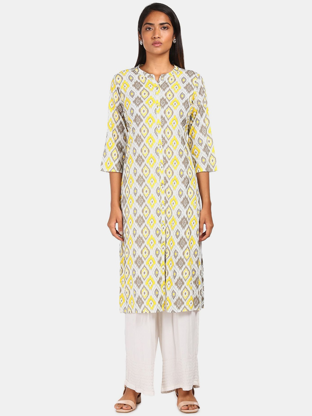 

Karigari Women Off White & Yellow Geometric Printed Kurta
