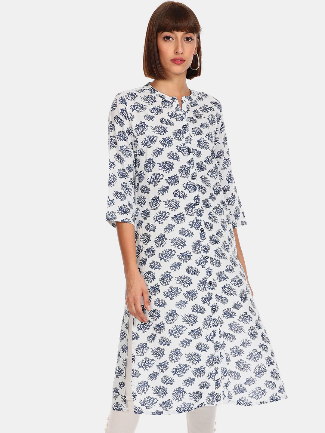

Karigari Women Blue & White Printed Kurta
