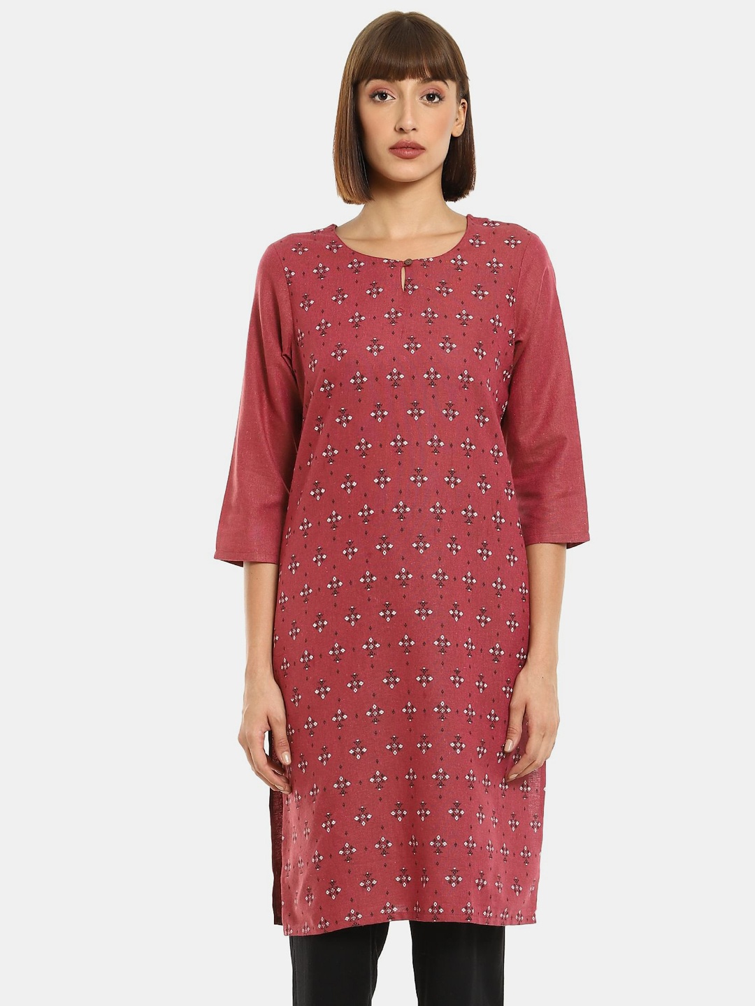 

Karigari Women Pink & White Geometric Printed Keyhole Neck Kurta