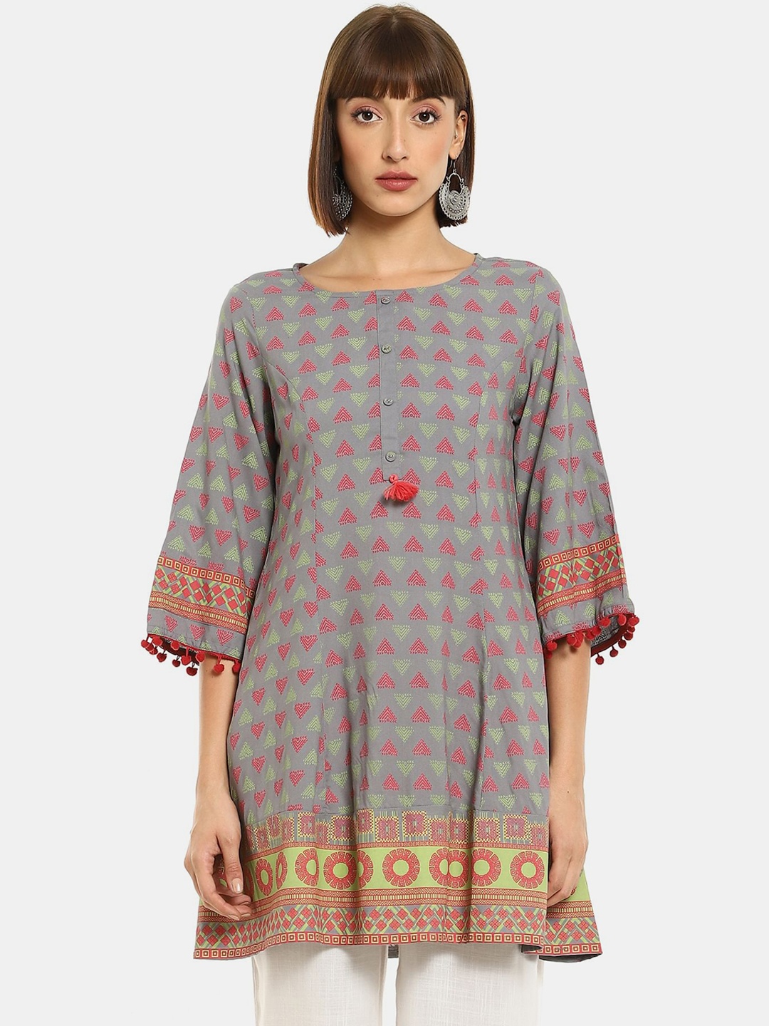 

Karigari Women Grey & Red Ethnic Motifs Printed Regular Kurta