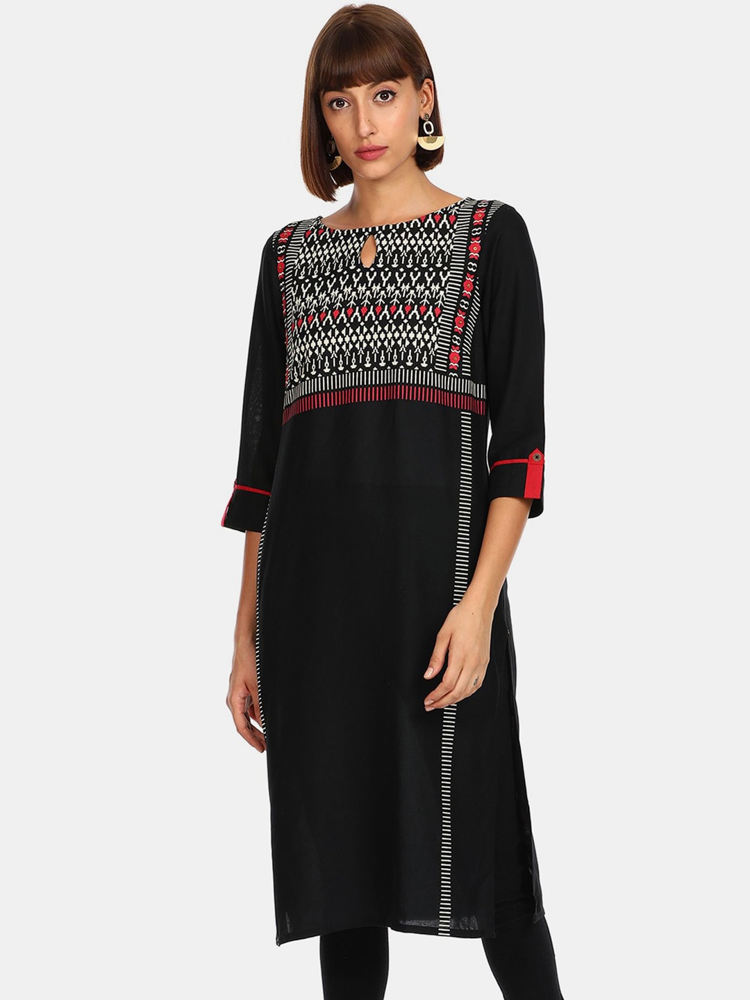 

Karigari Women Black & Red Geometric Yoke Design Keyhole Neck Kurta