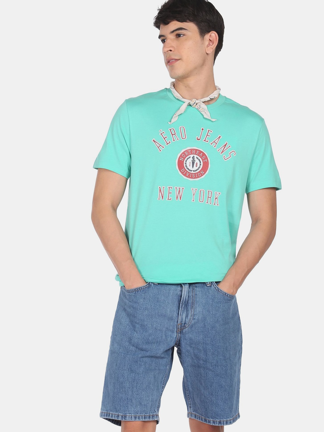 

Aeropostale Men Blue & Red Typography Printed Cotton T-shirt