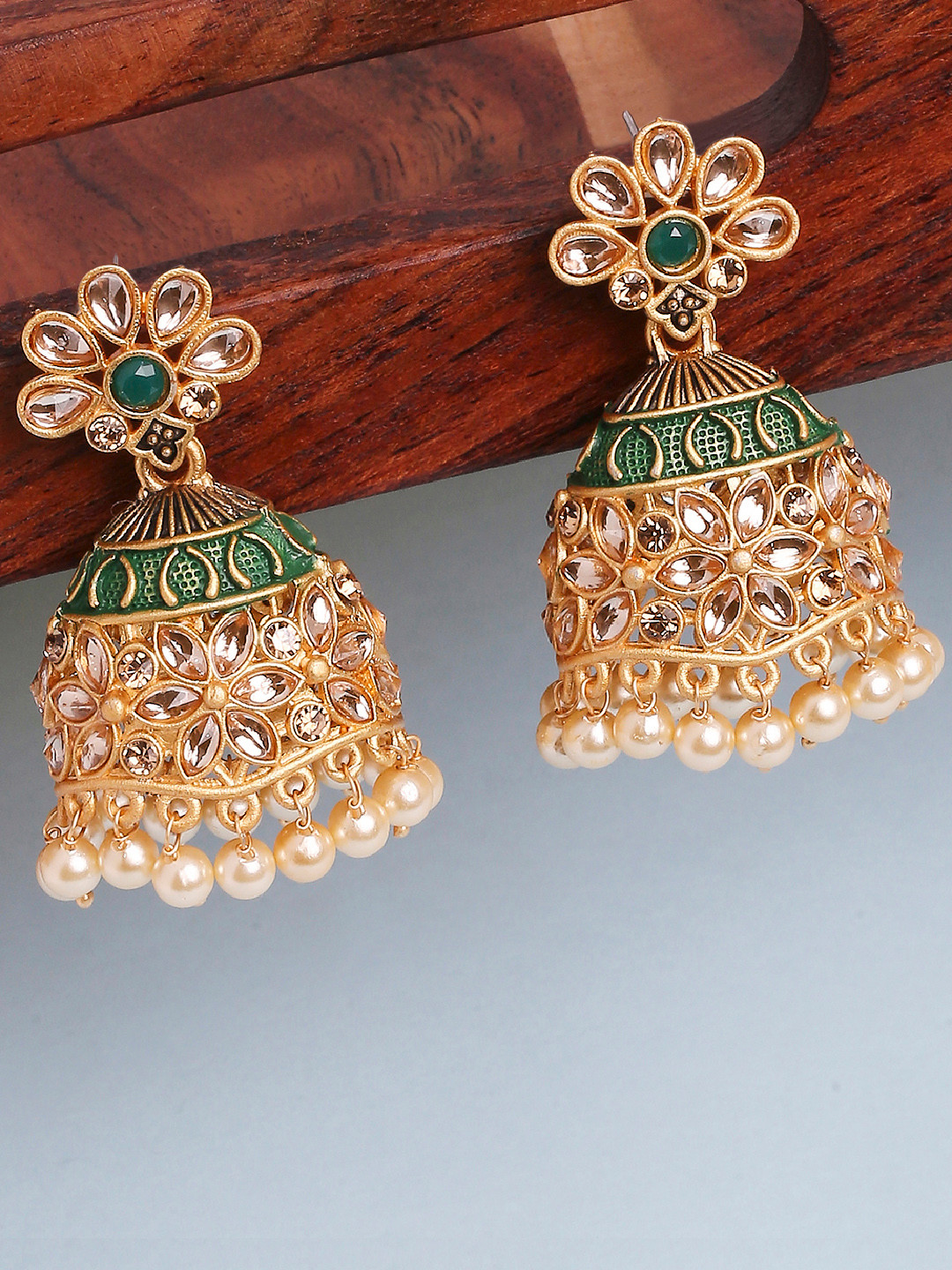 

OOMPH Gold-Plated Gold-Toned Contemporary Kundan Pearls Jhumkas Earrings