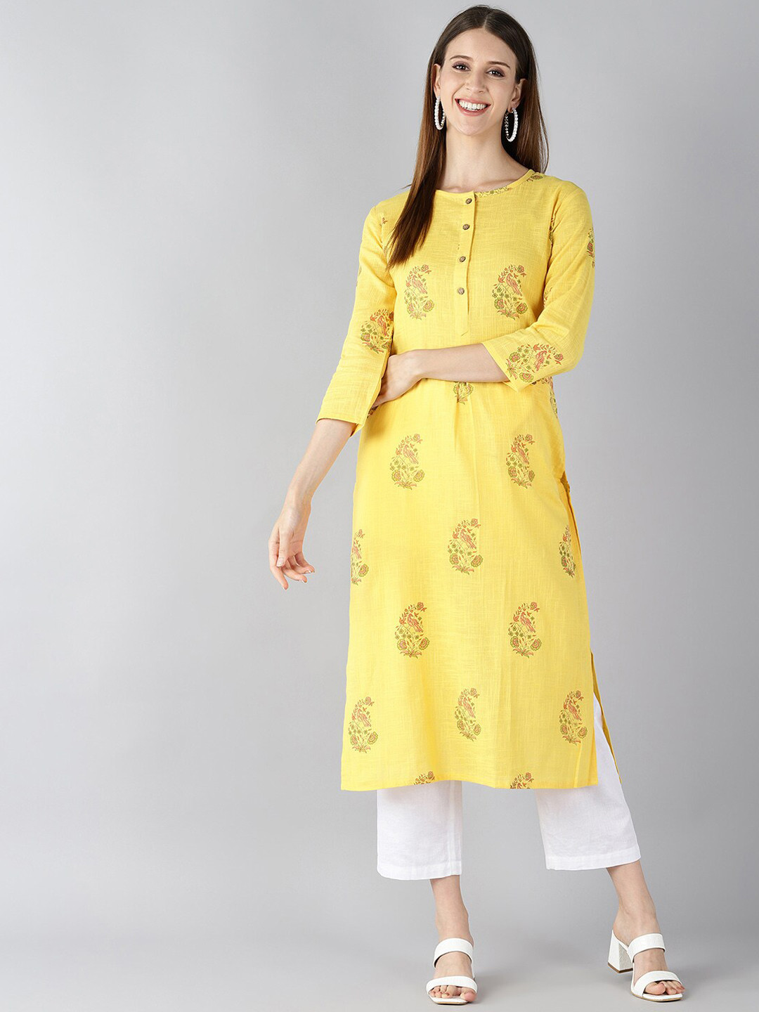 

AHIKA Women Yellow Floral Printed Kurta