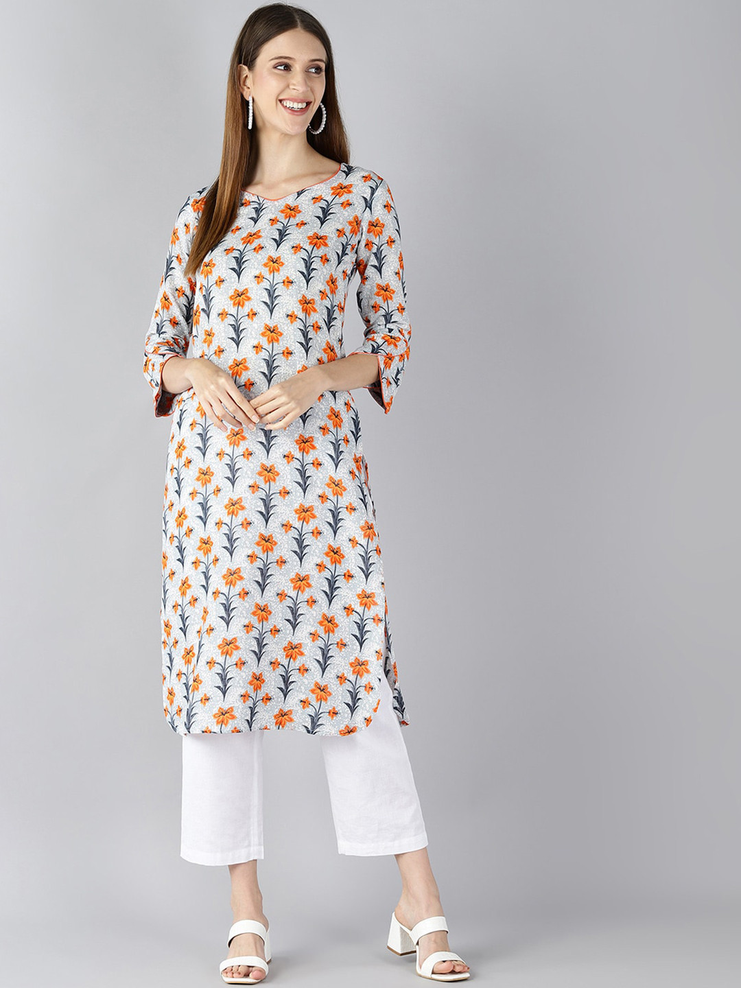 

AHIKA Women Off White Printed Cotton Kurta