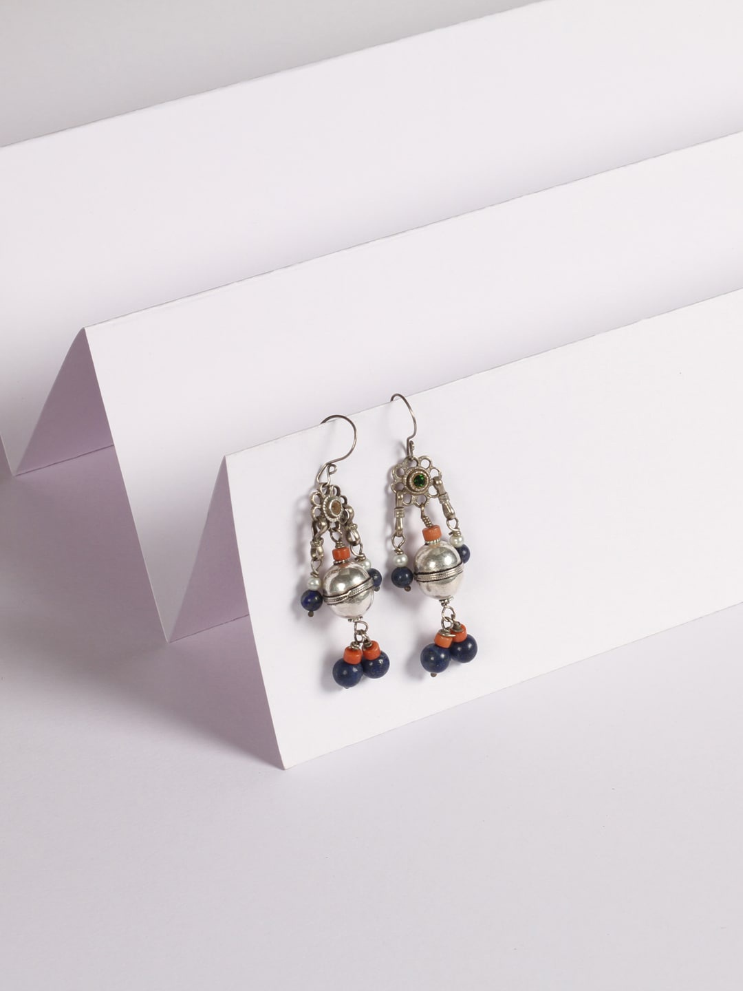 

SANGEETA BOOCHRA Silver-Toned & Blue Classic Drop Earrings