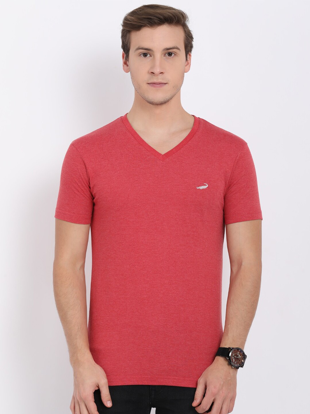 

Crocodile Men Red Solid V-Neck T-shirt