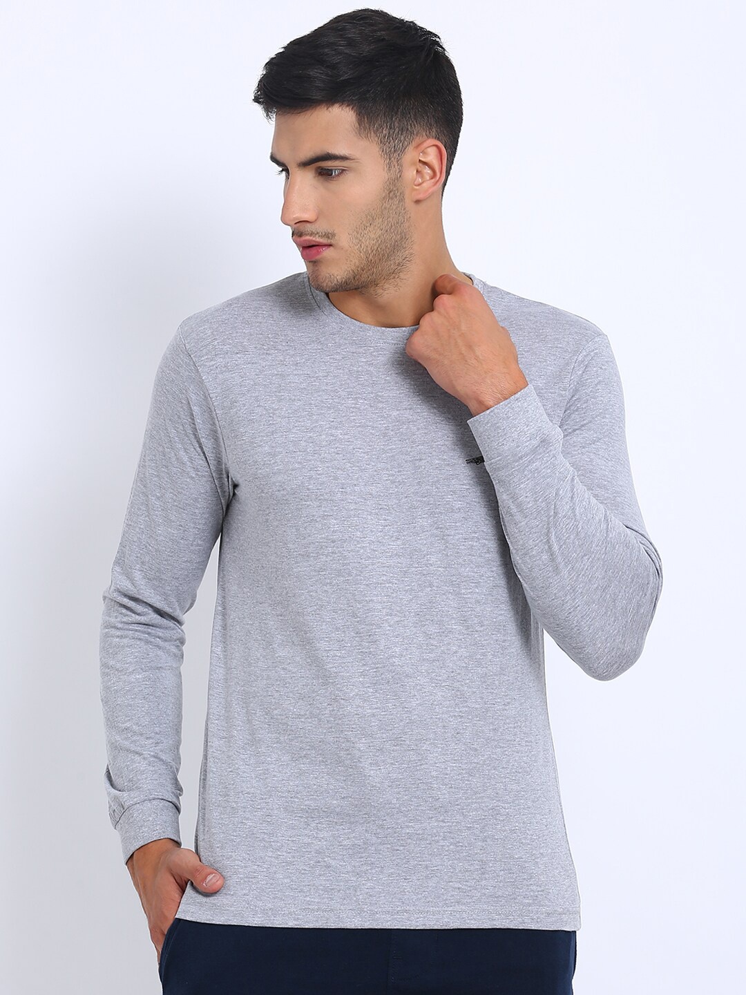 

Crocodile Men Grey Solid T-shirt