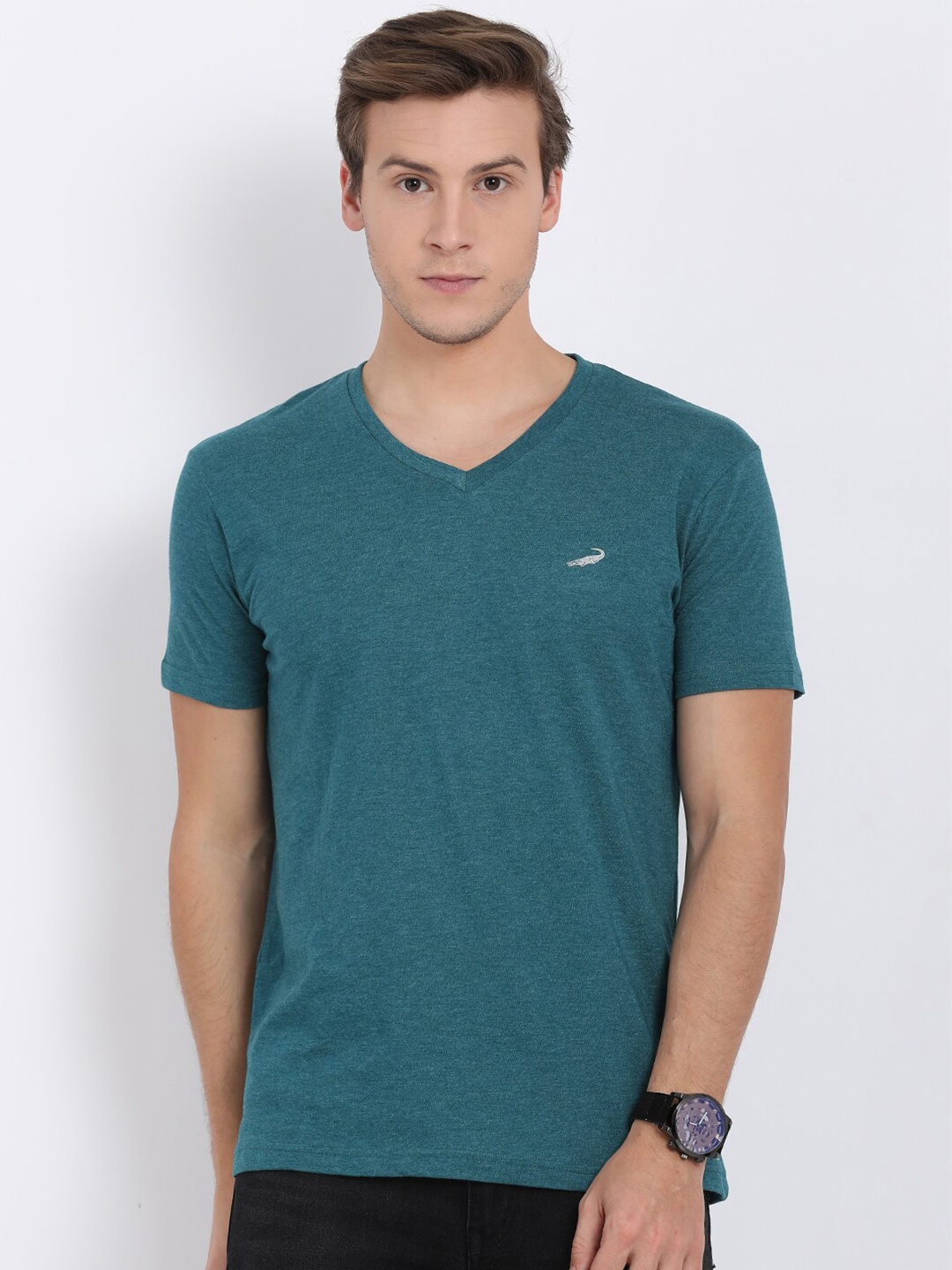 

Crocodile Men Green Solid V-Neck T-shirt