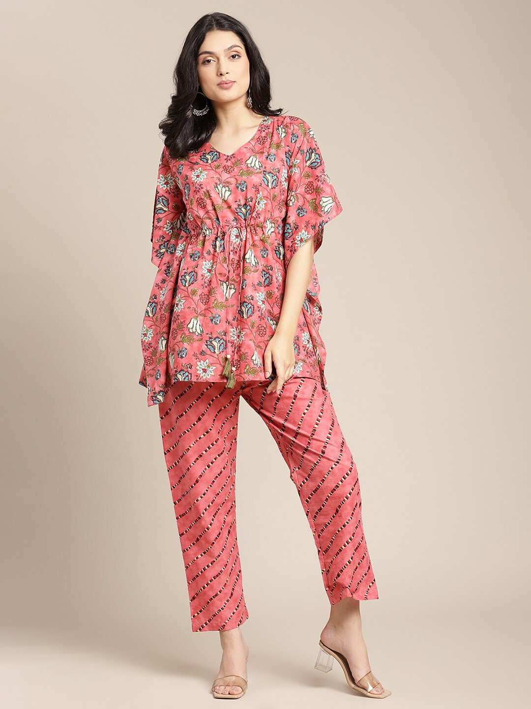 

Varanga Women Peach-Coloured & Green Printed Pure Cotton Kaftan With Trousers