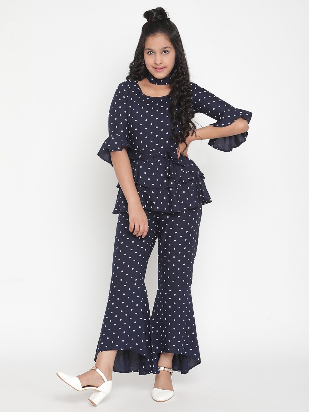 

Stuffie Land Girls Blue & White Printed Polka Dot Ruffle Jumpsuit