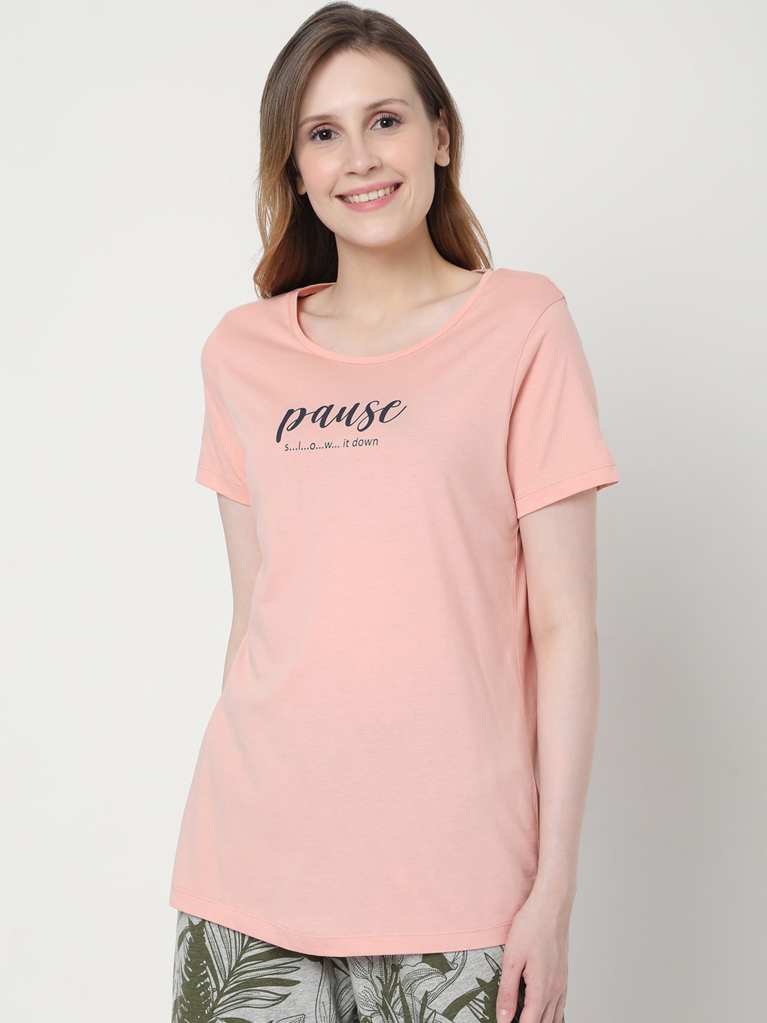 

Vero Moda Women Pink & Green Printed Night Suit
