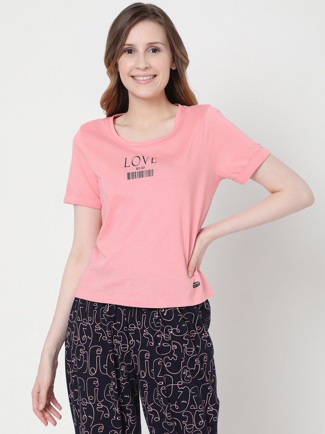 

Vero Moda Women Navy Blue & Pink Printed Night suit