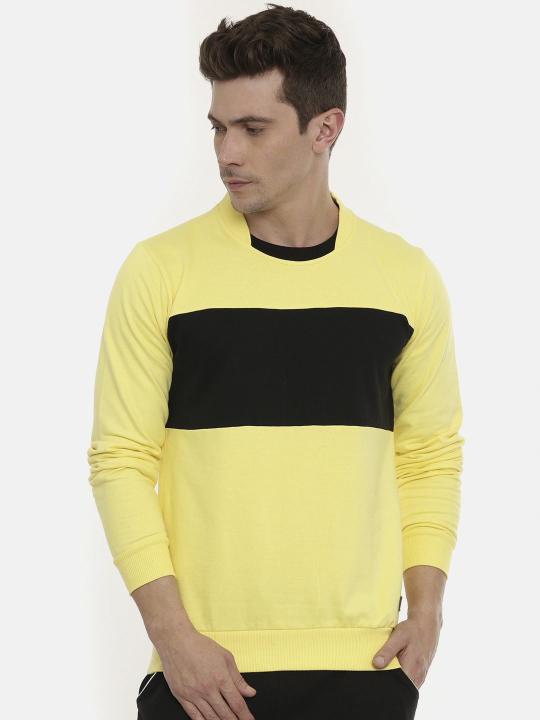 

UNSULLY Men Yellow Colourblocked Sweatshirt