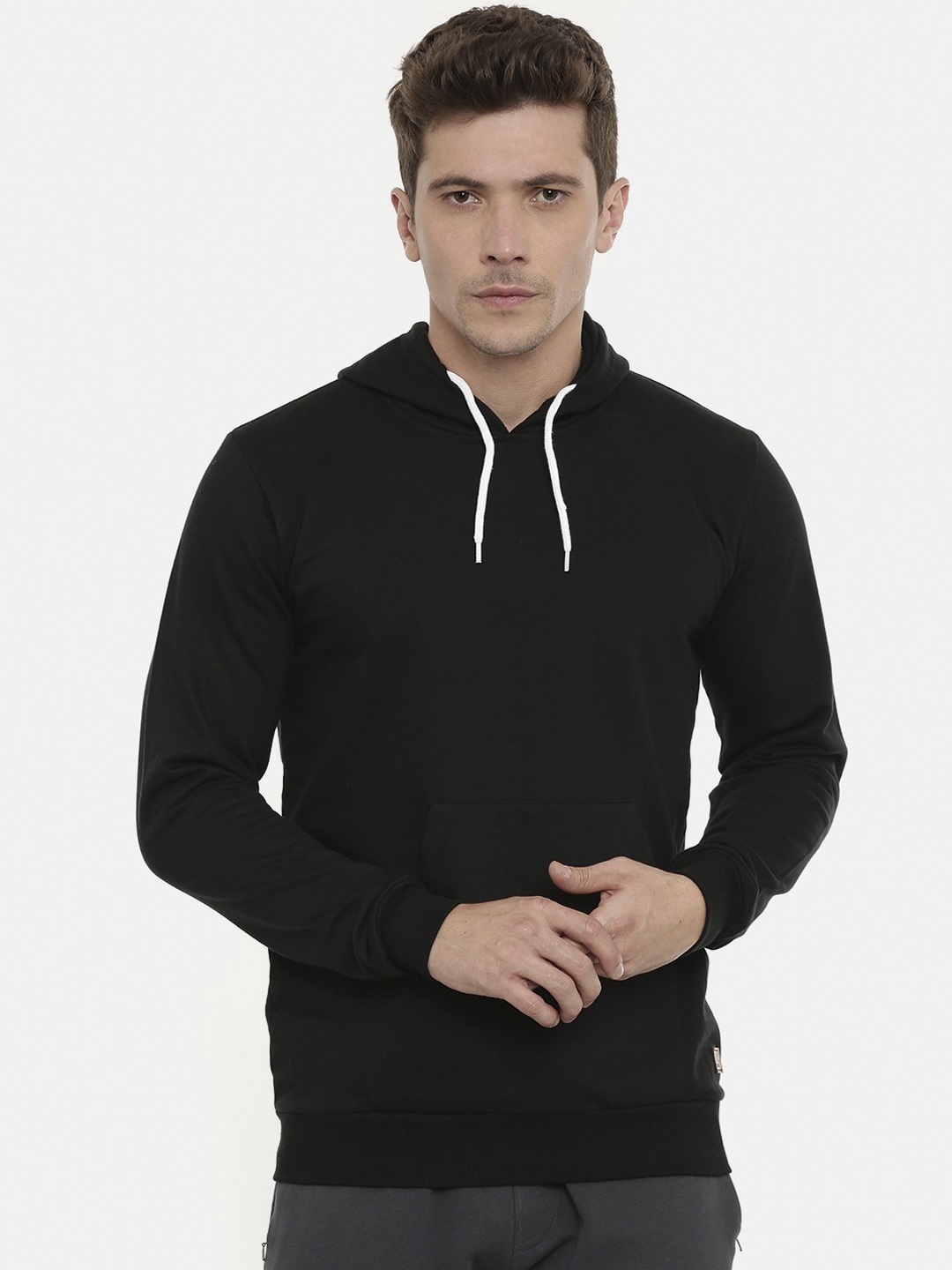 

UNSULLY Men Black Solid Hooded Sweatshirt