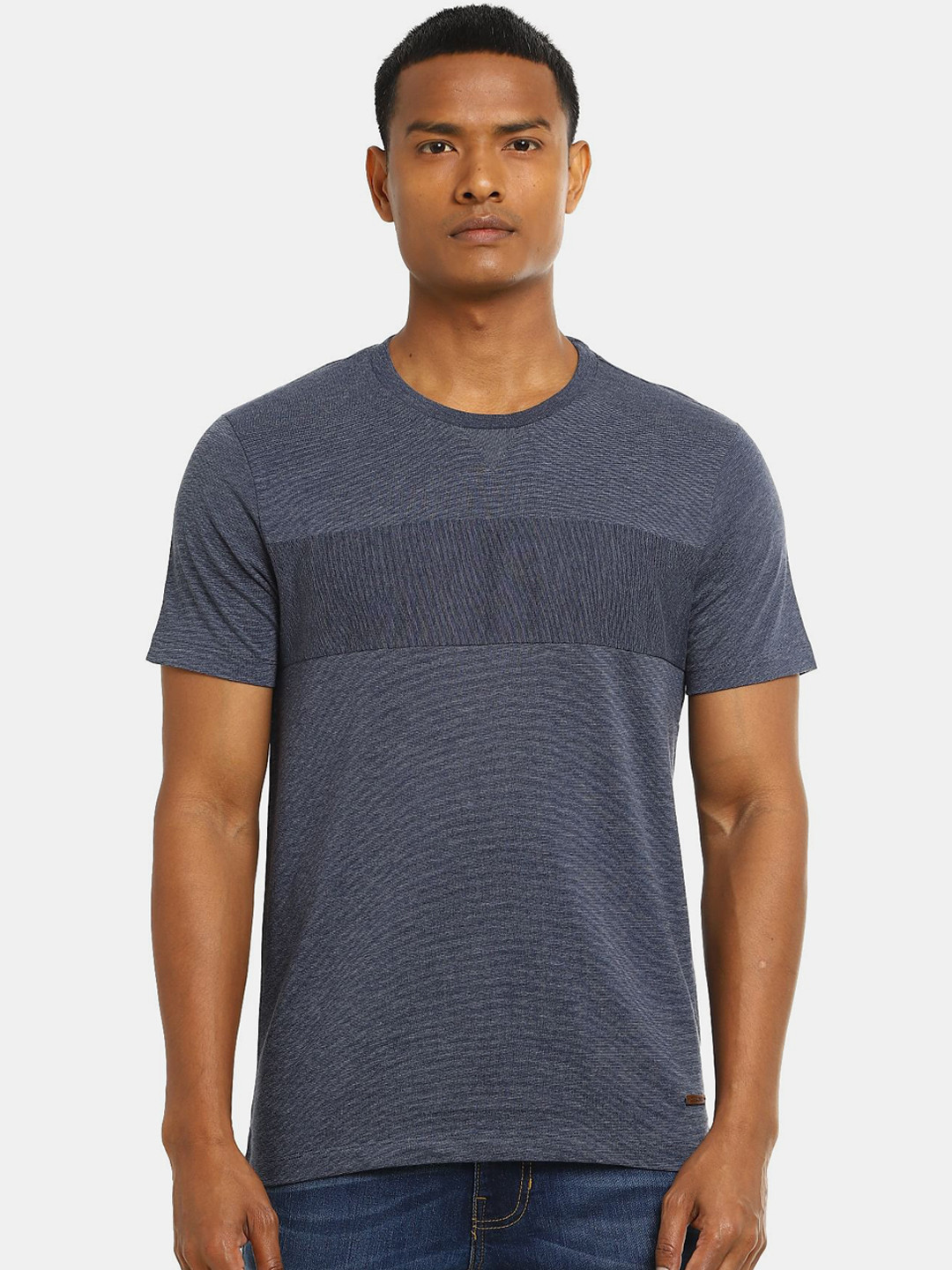 

Cherokee Men Blue T-shirt