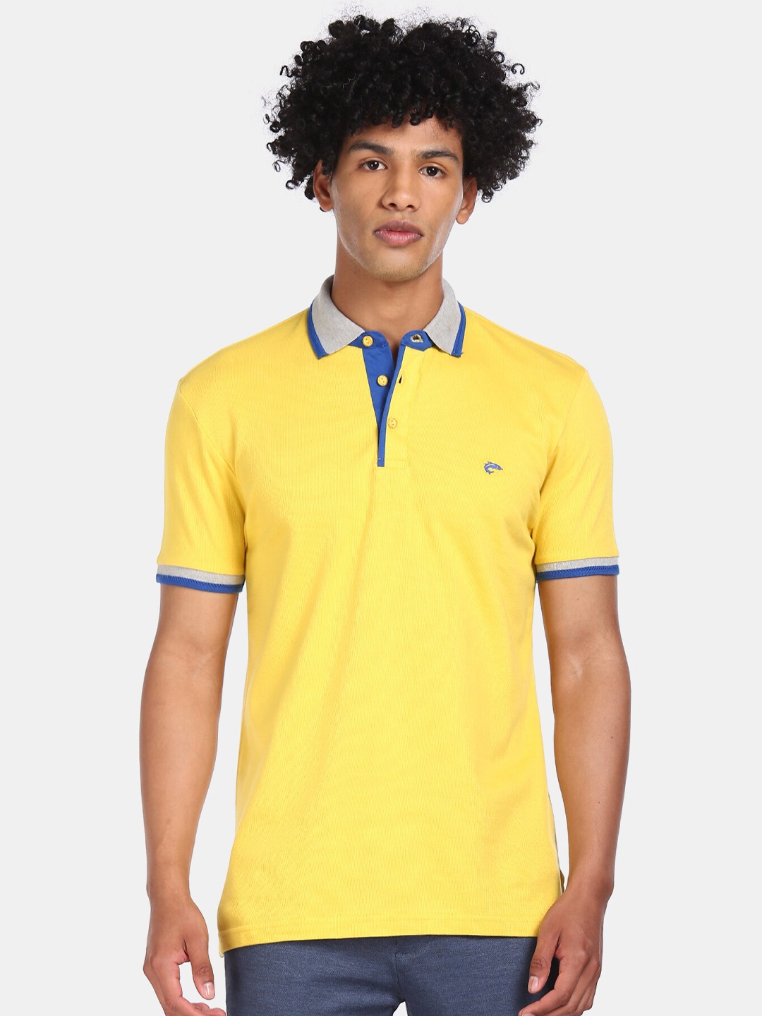 

Ruggers Men Yellow Polo Collar T-shirt