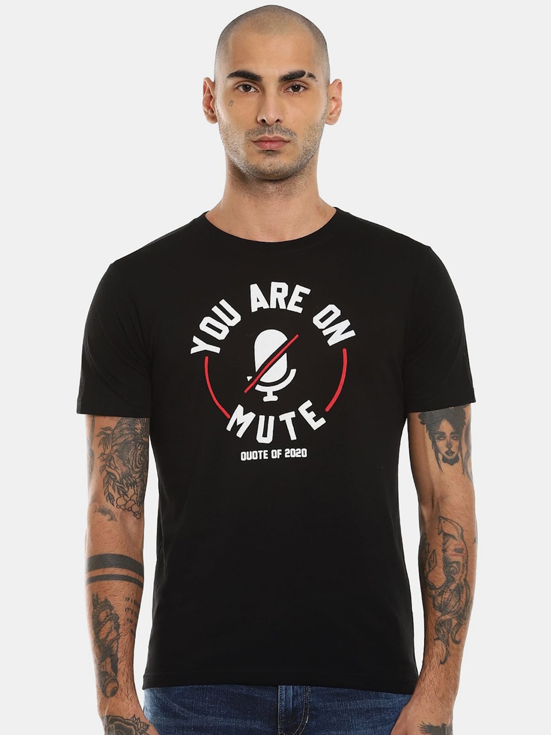 

Colt Men Black & White Printed Cotton T-shirt