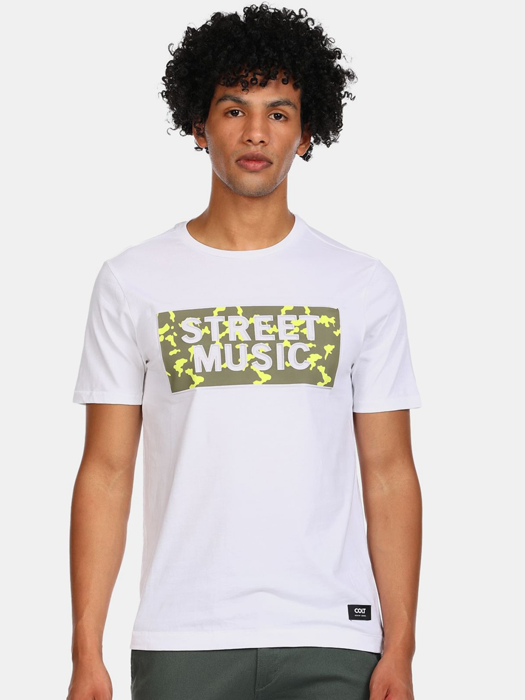 

Colt Men Off White & Olive Green Printed Cotton T-shirt