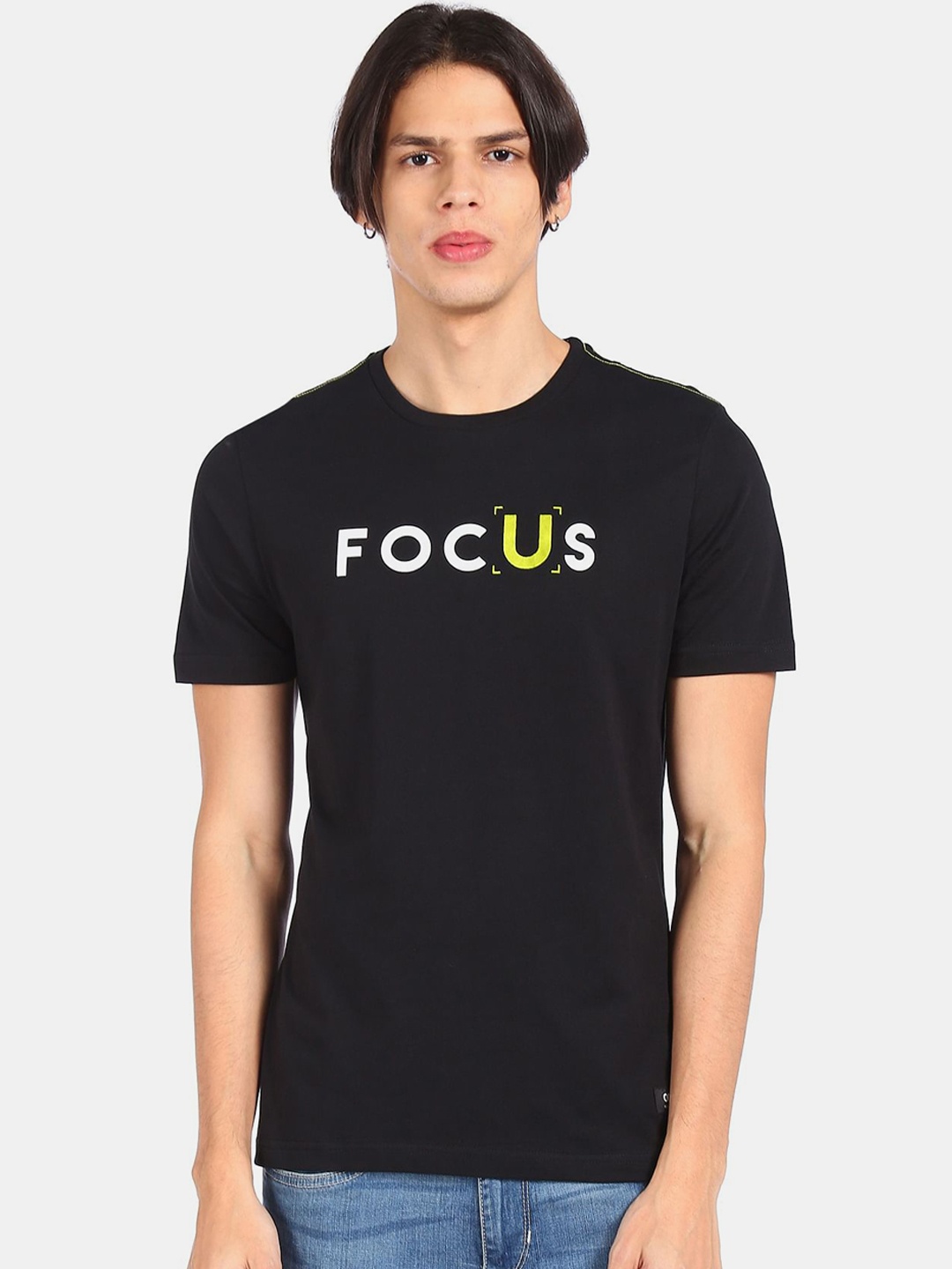 

Colt Men Black & White Printed Cotton T-shirt
