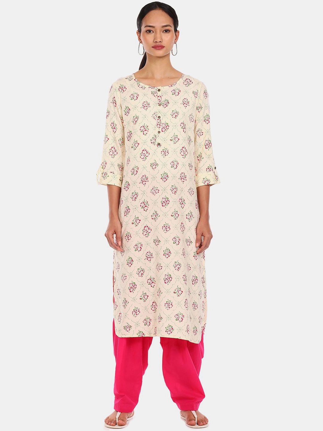 

Karigari Women Cream-Coloured Floral Printed Kurta