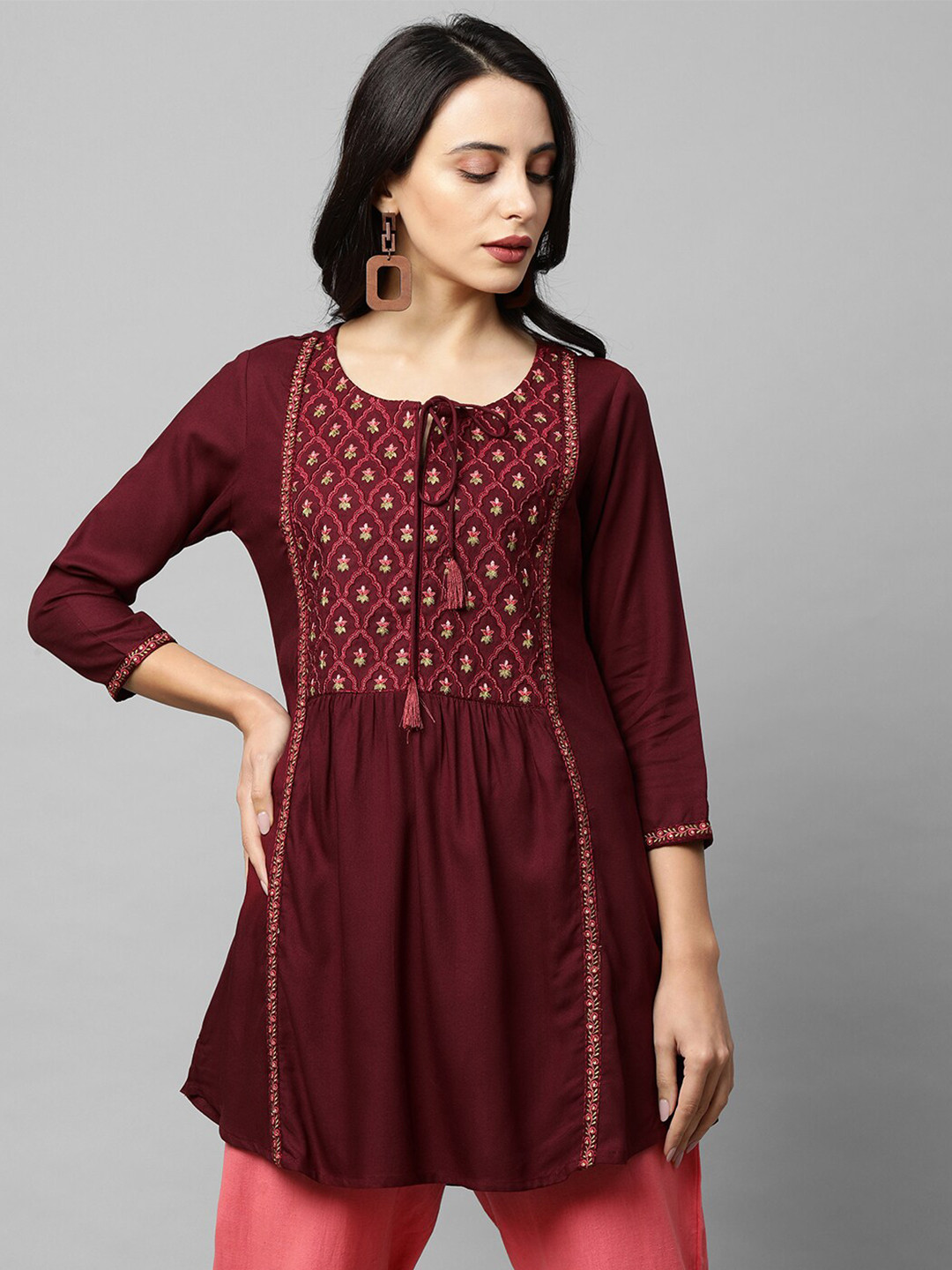 

FASHOR Maroon Ethnic Motifs Embroidered Thread Work Kurti