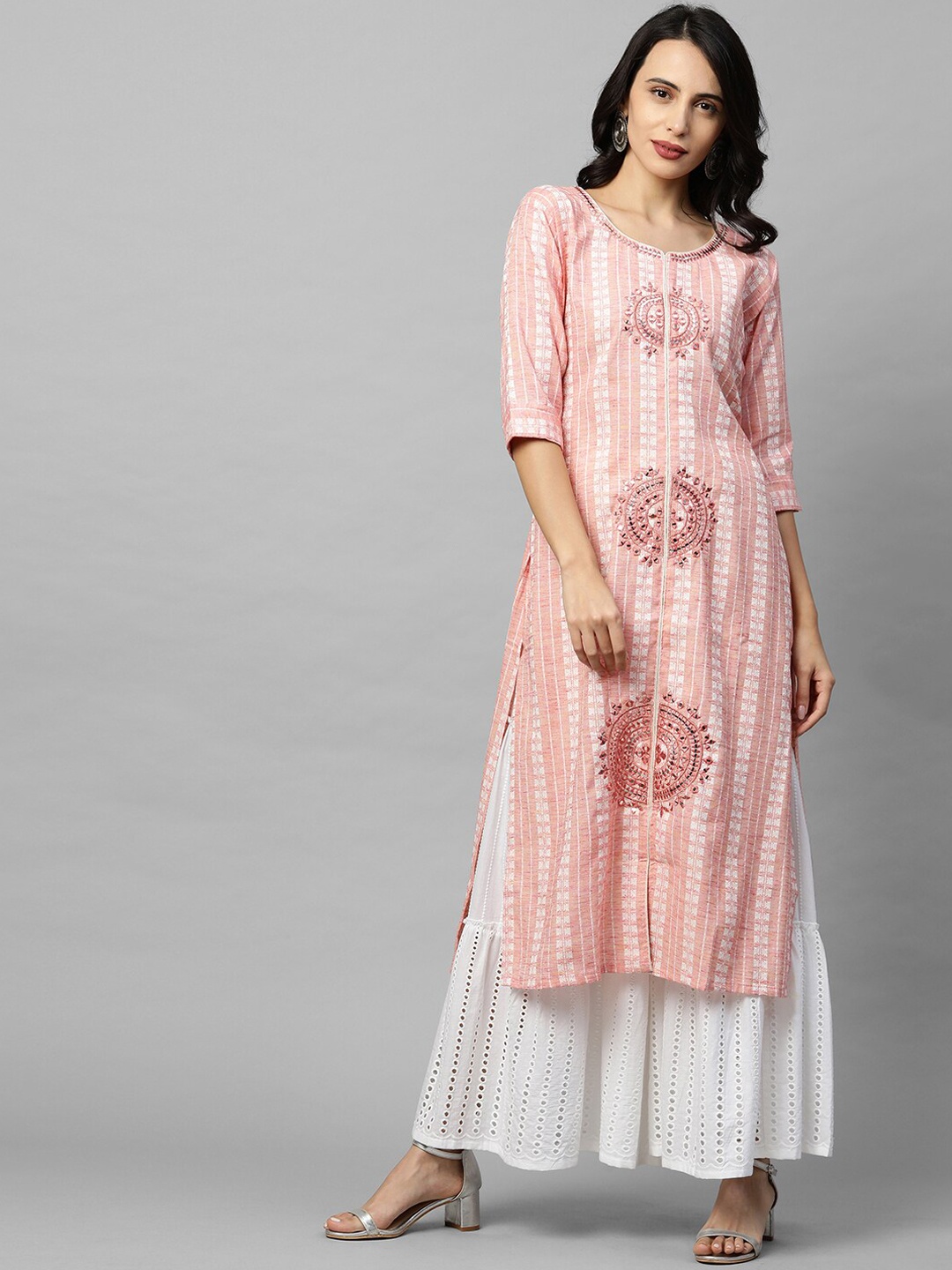 

FASHOR Women Peach-Coloured Geometric Printed Mirror Work Kurta