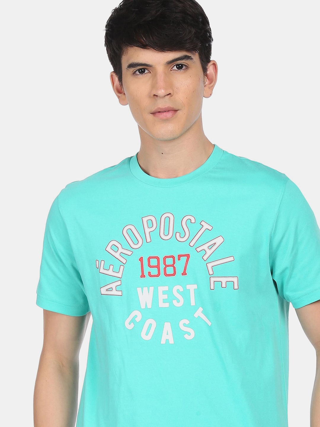 

Aeropostale Men Turquoise Blue & White Typography Printed Cotton T-shirt