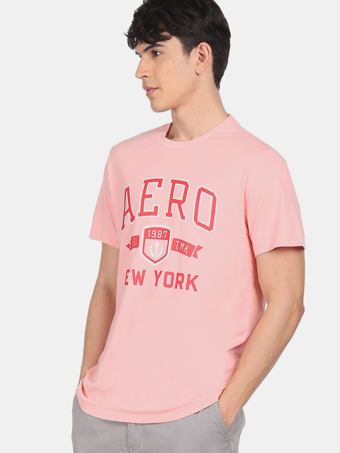 

Aeropostale Men Pink & Red Typography Printed Cotton T-shirt