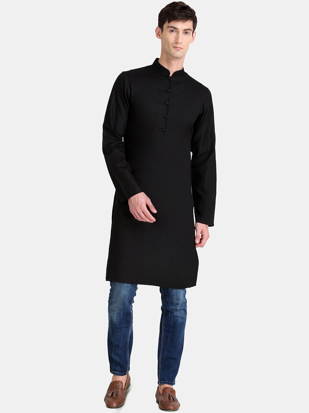 

Raas Men Black Cotton Straight Kurta