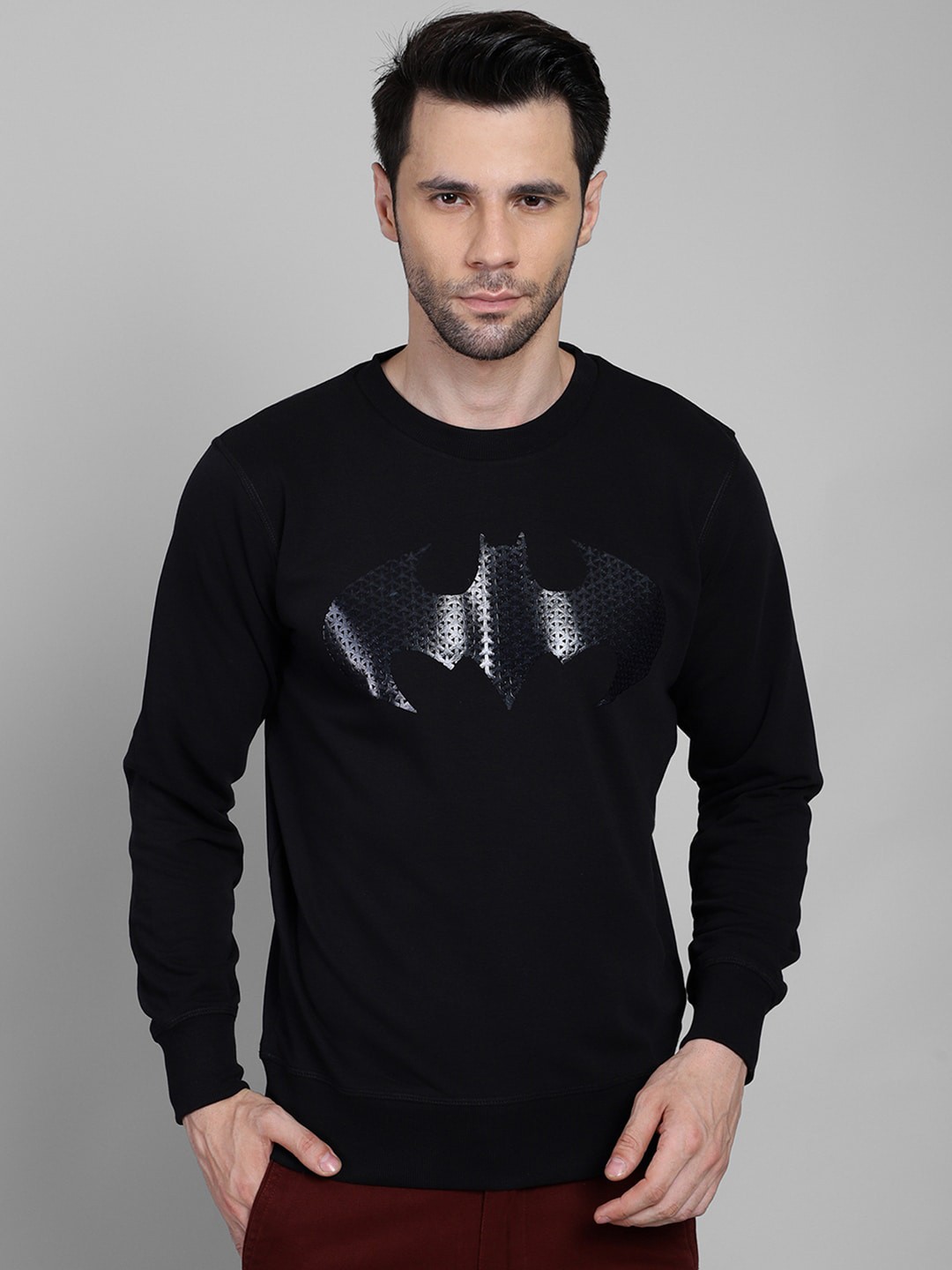 

Free Authority Men Black Batman Printed Sweatshirt
