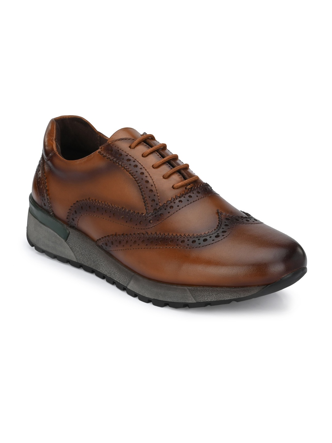 

Delize Men Tan Solid Formal Brogues