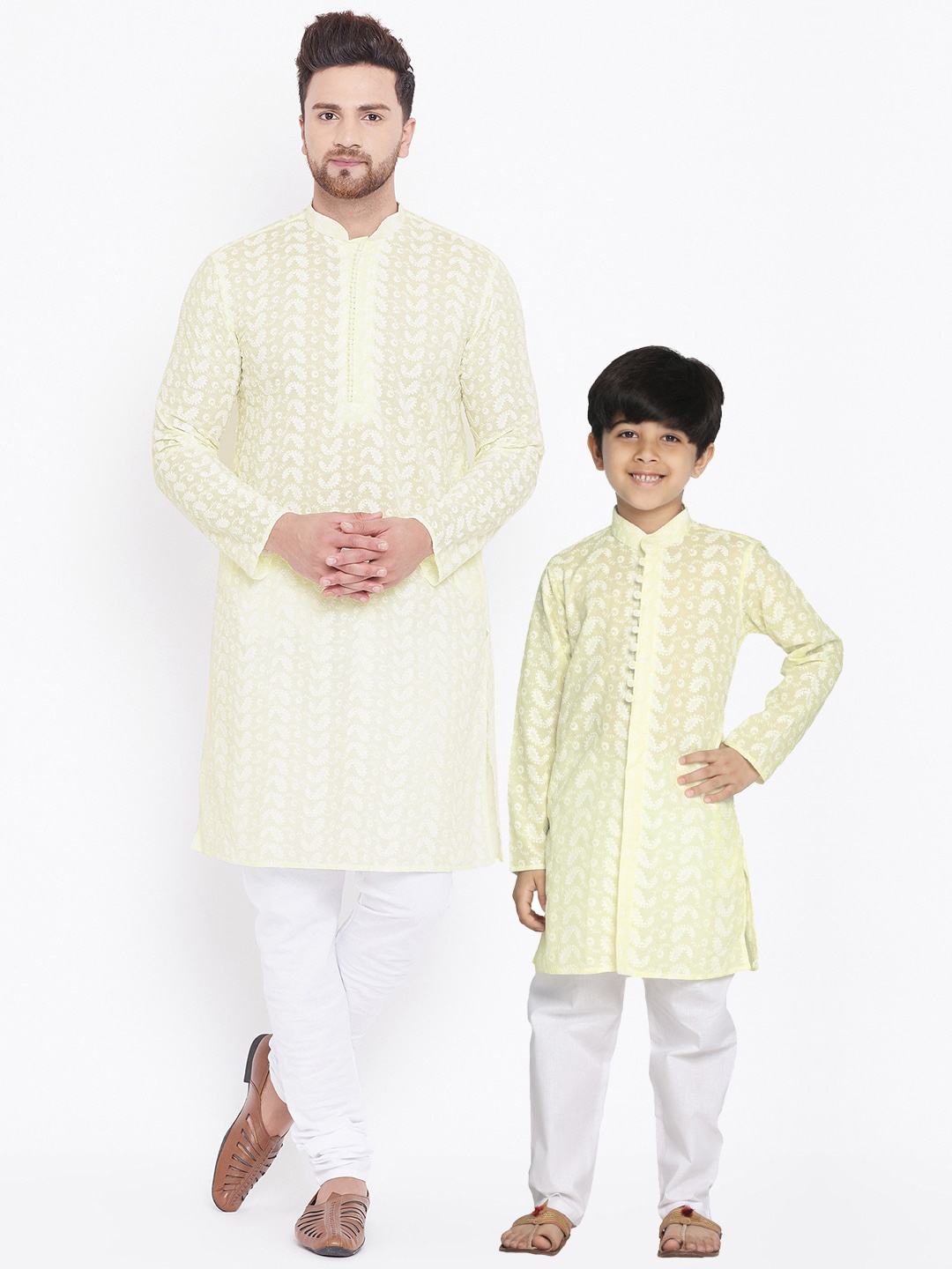 

VASTRAMAY Boys Yellow Paisley Embroidered Regular Chikankari Pure Cotton Kurta with Pyjamas