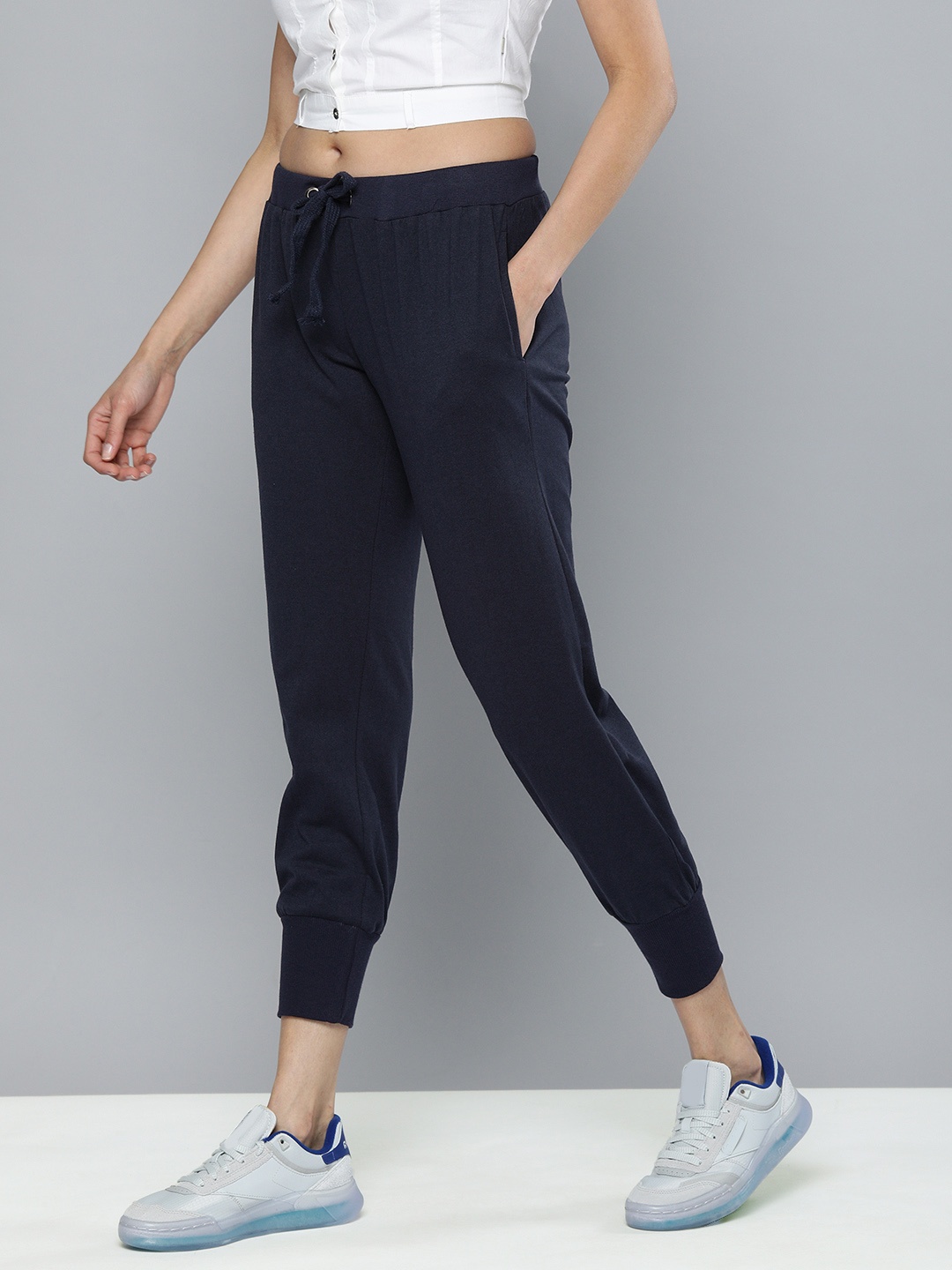 

Harvard Women Navy Blue Solid Cropped Joggers