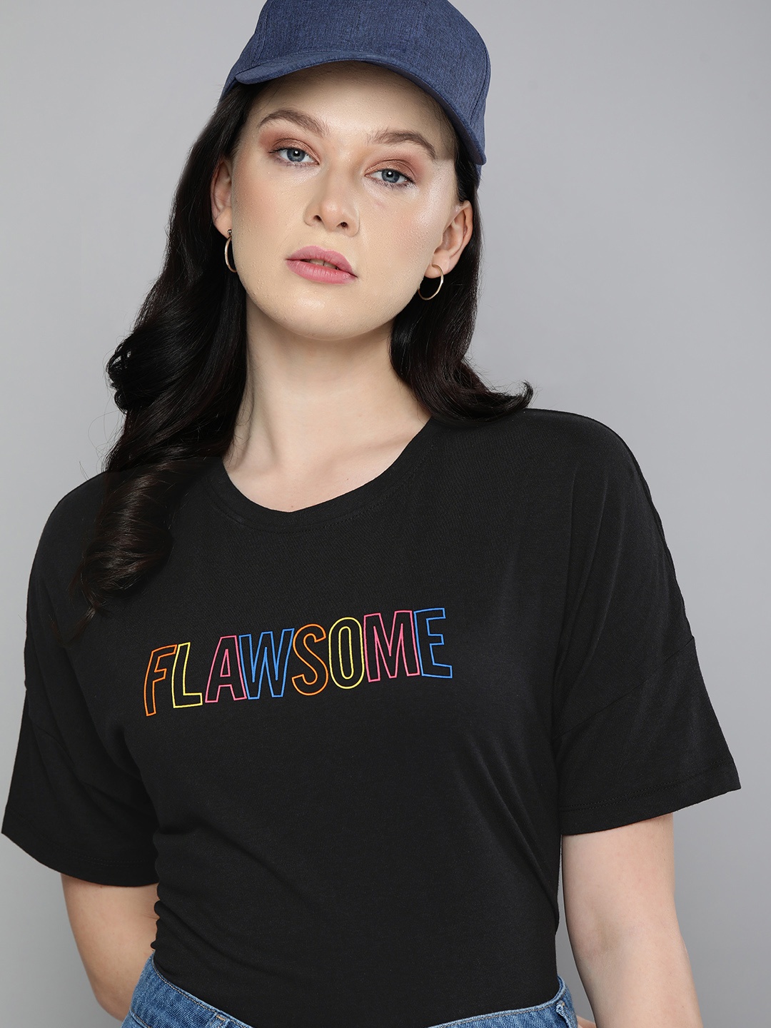

Harvard Women Black Printed Extended Sleeves T-shirt
