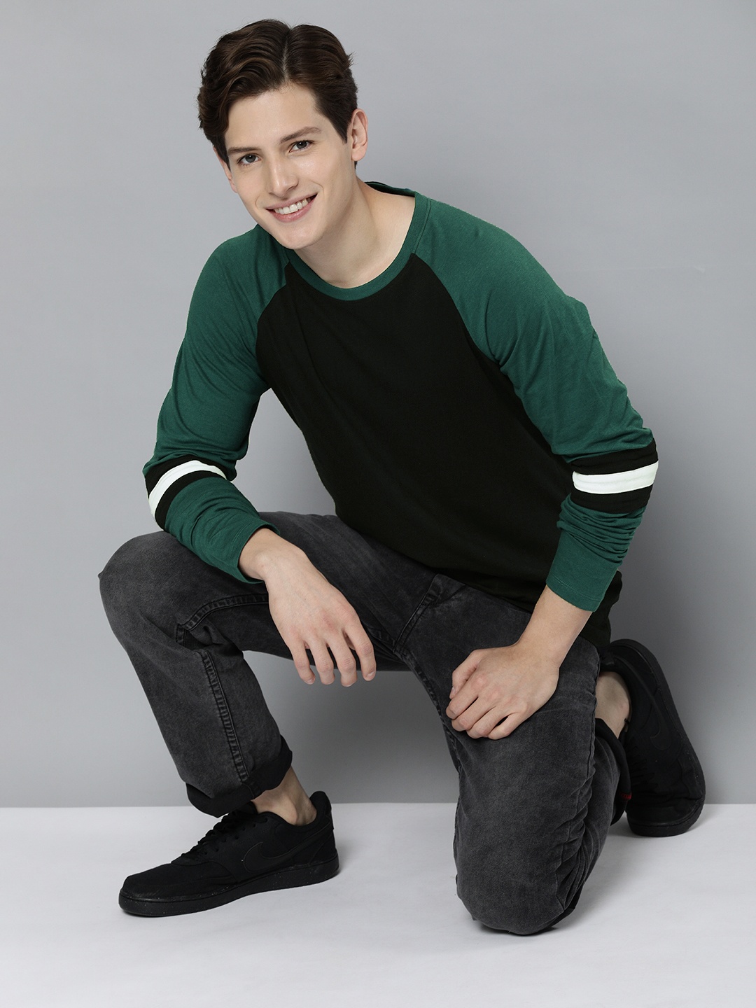 

Harvard Men Black & Green Colourblocked Pure Cotton Raglan Sleeves T-shirt