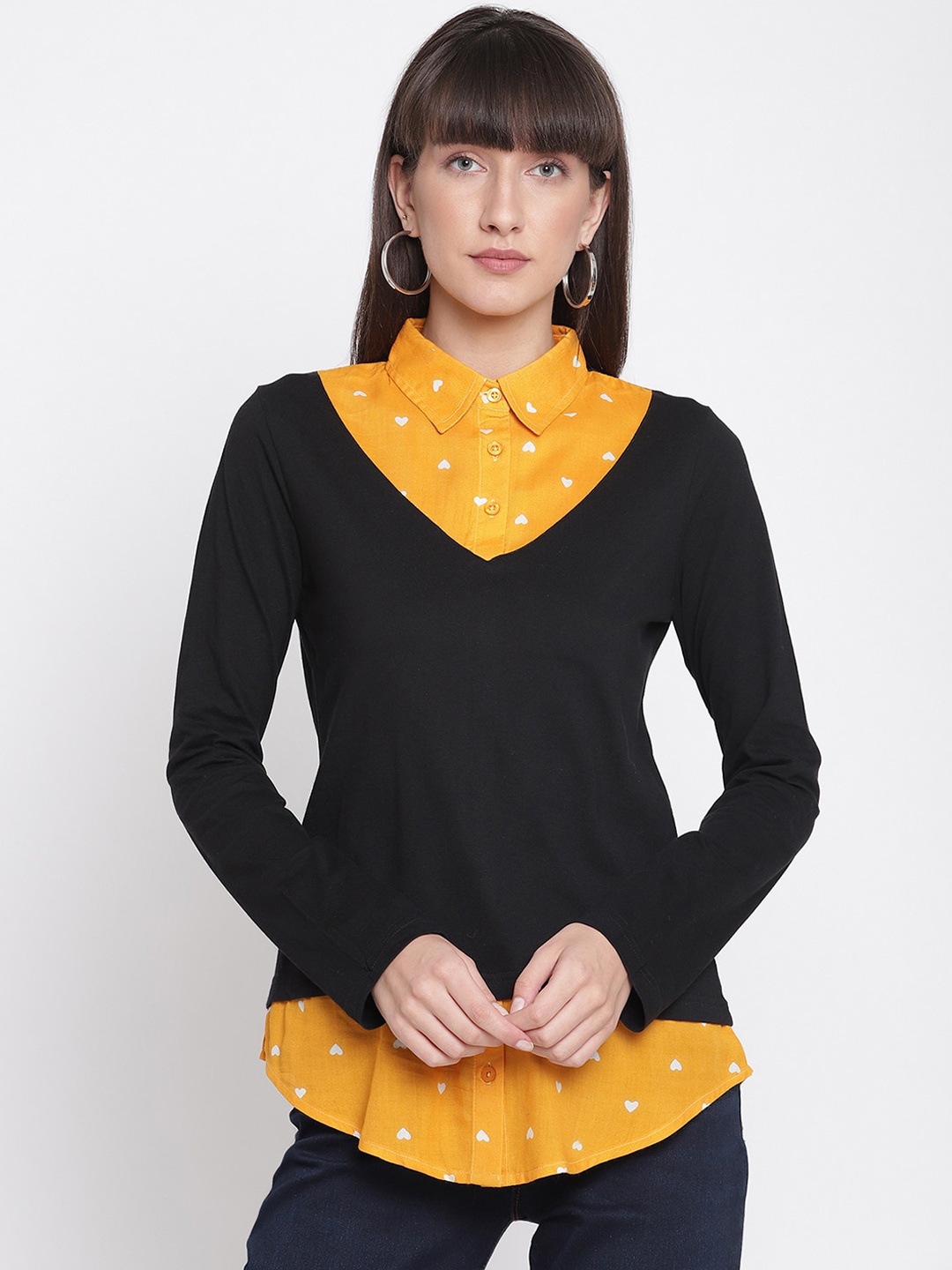 

The Vanca Women Black Sweatshirt