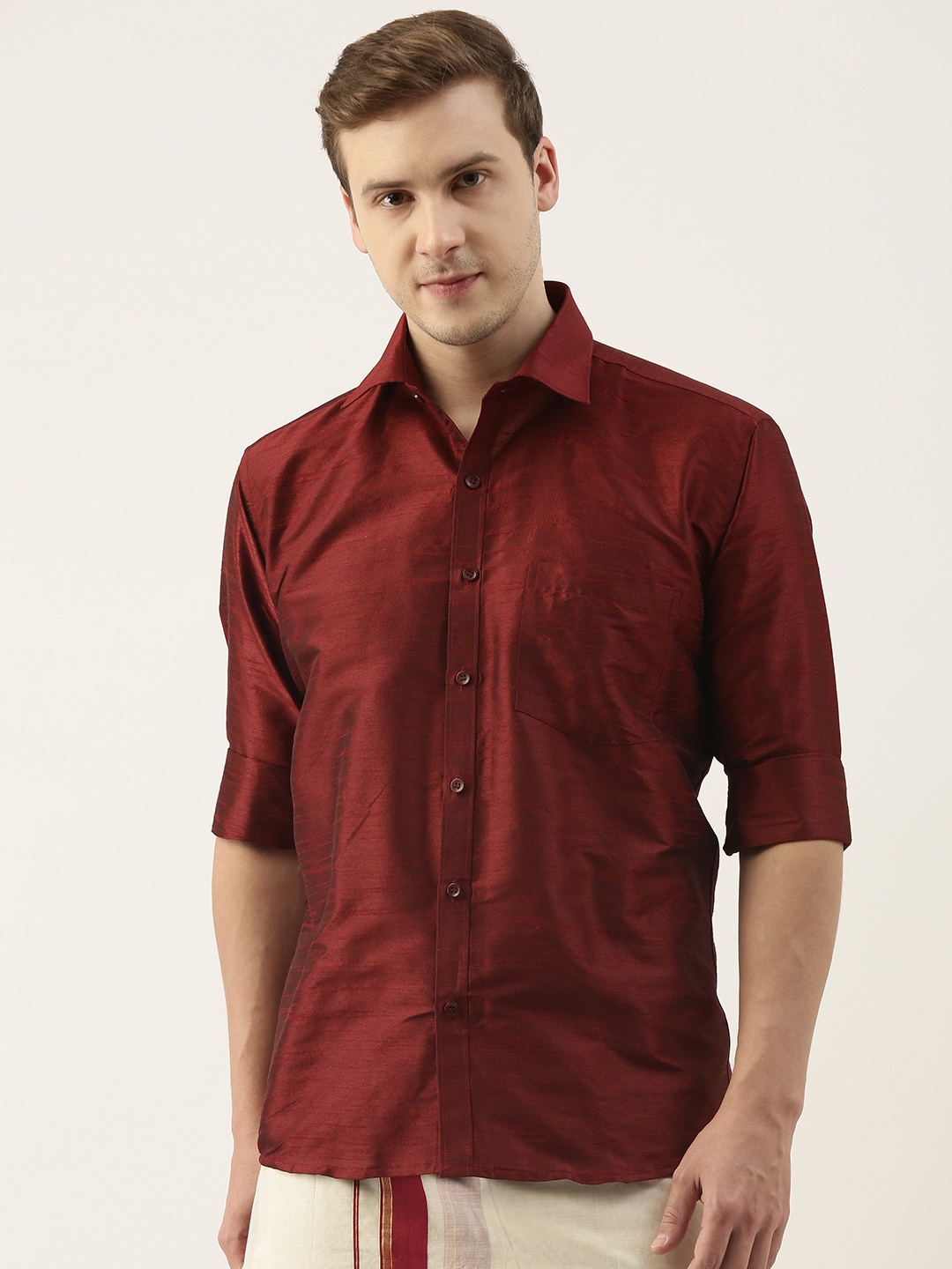

SELVAMAGAN Men Maroon Opaque Casual Shirt