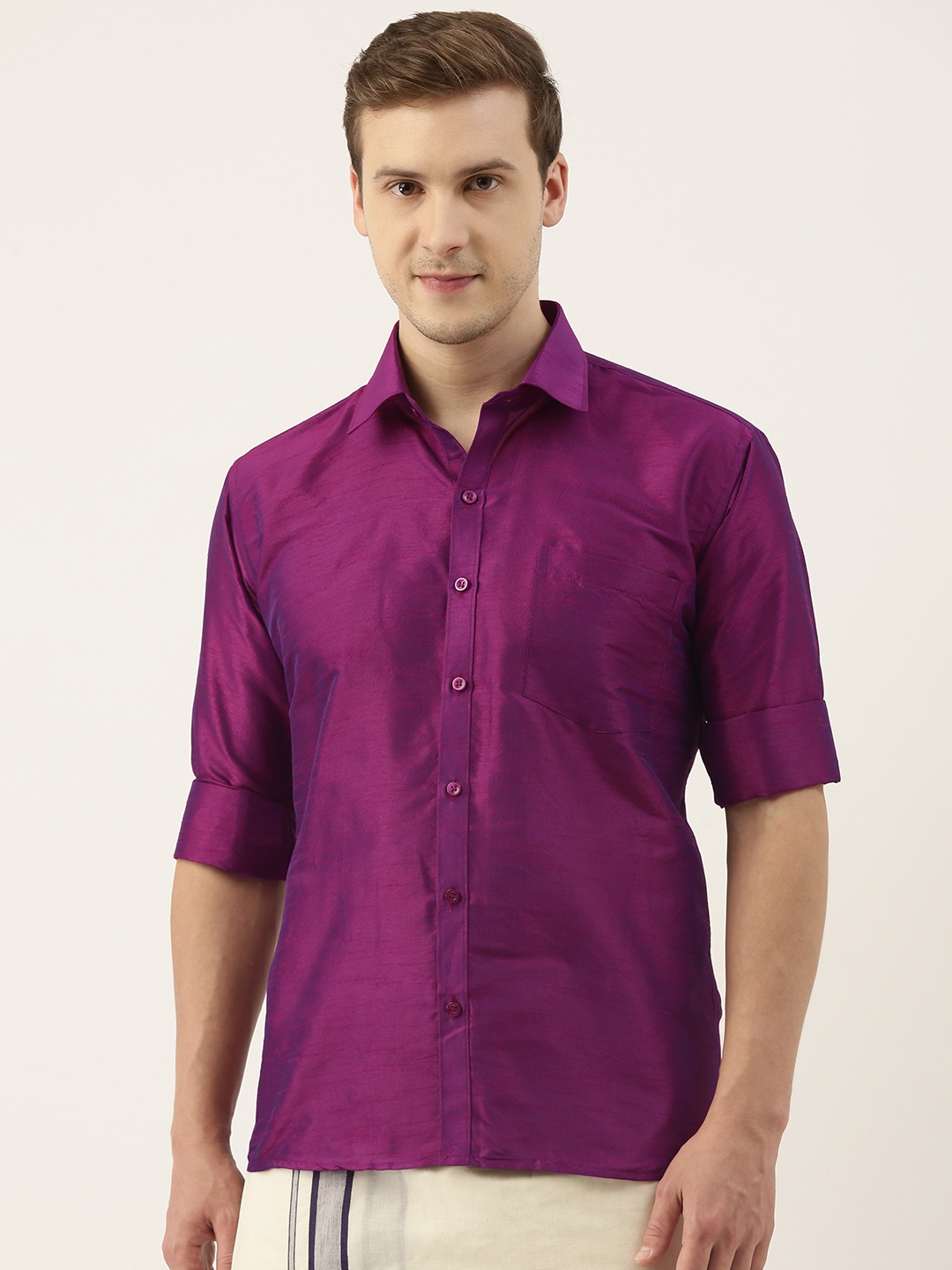 

SELVAMAGAN Men Magenta Opaque Casual Shirt