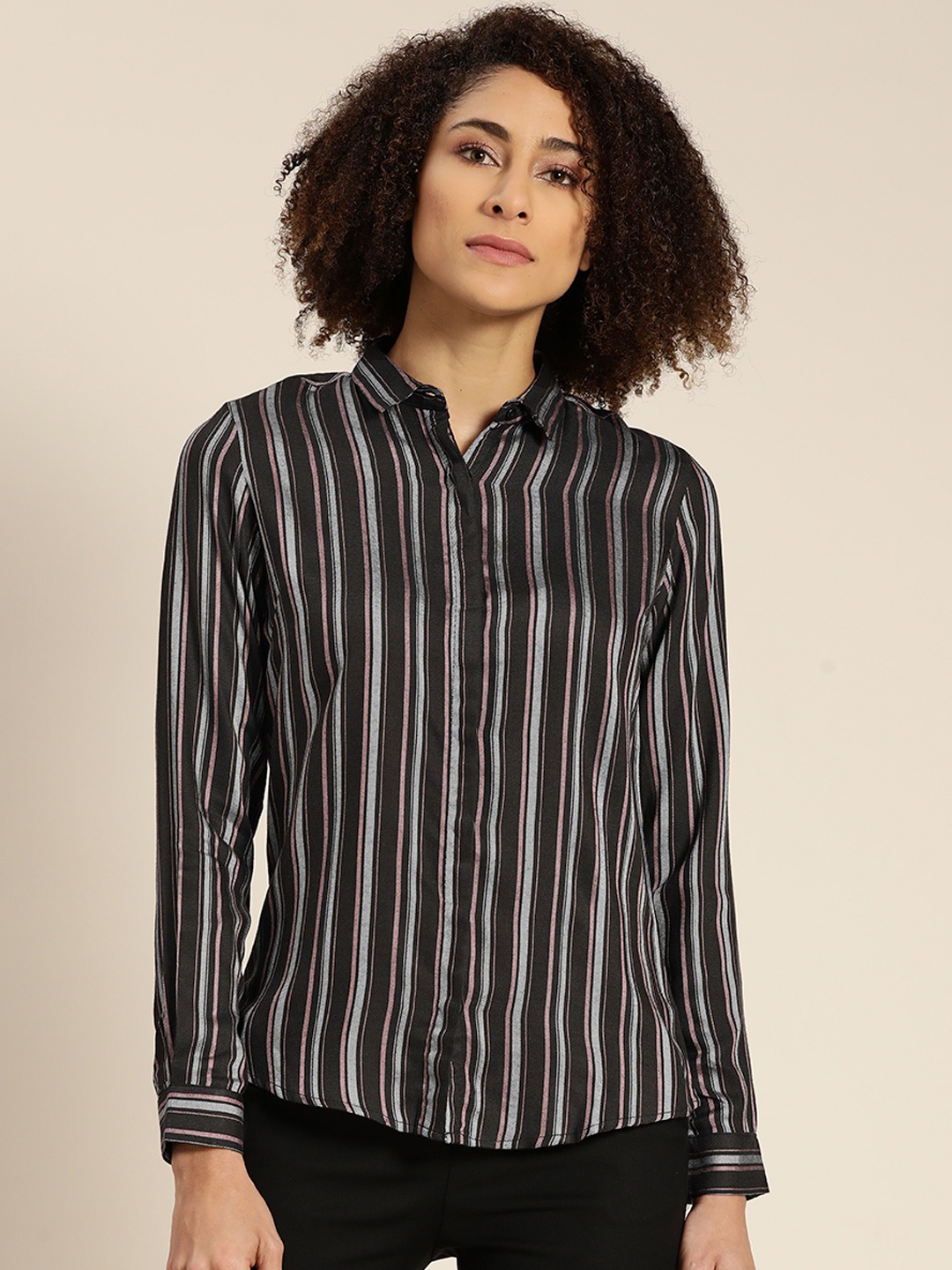 

Hancock Women Black Slim Fit Opaque Striped Formal Shirt