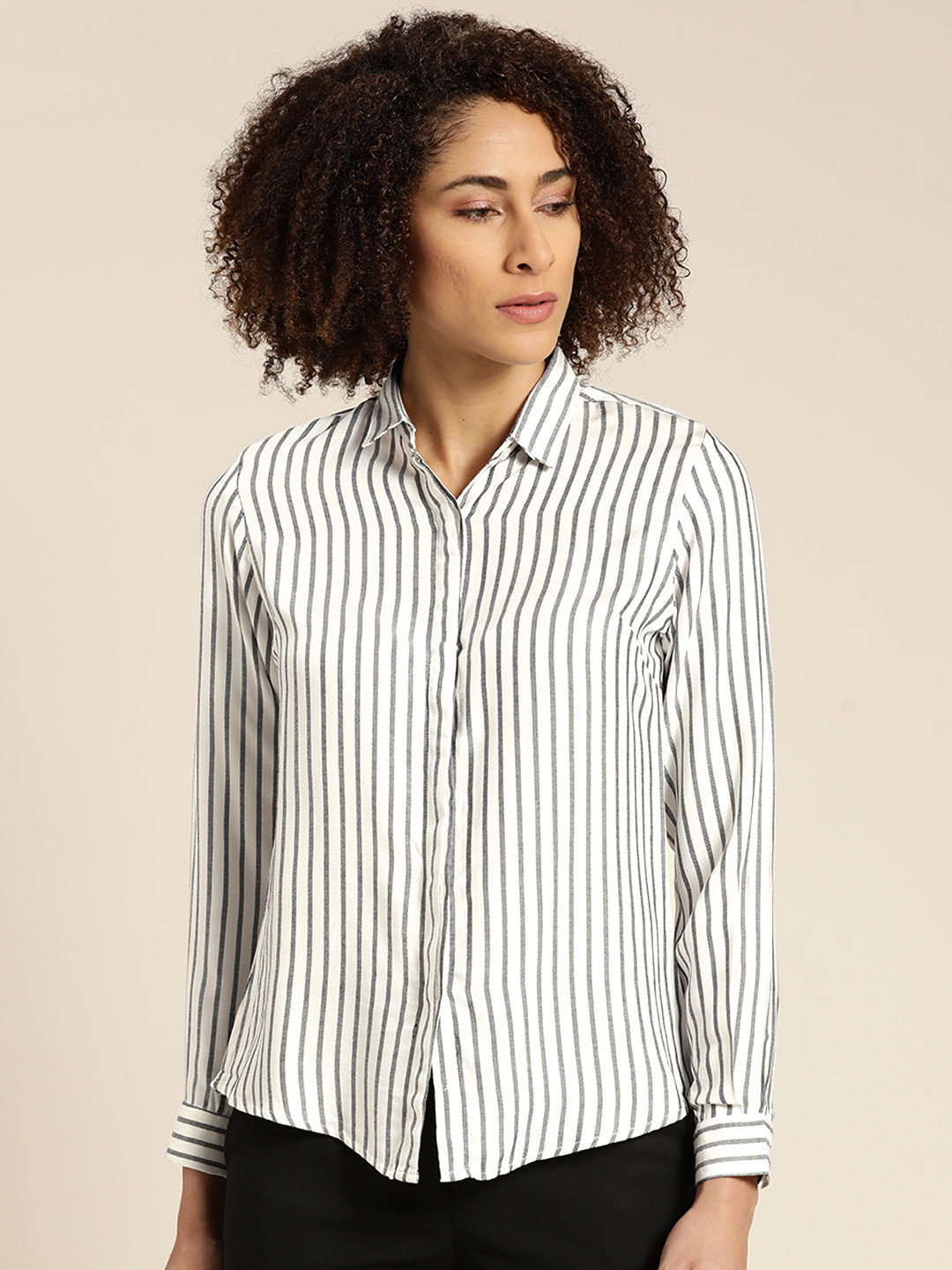 

Hancock Women White & Charcoal Grey Slim Fit Opaque Striped Formal Shirt