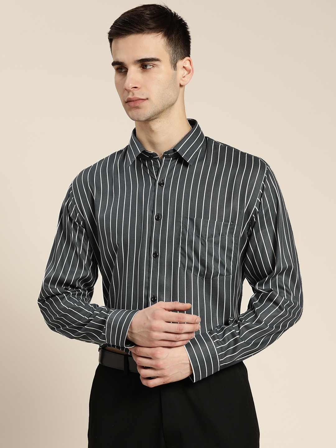 

Hancock Men Charcoal Grey & White Pure Cotton Slim Fit Striped Formal Shirt