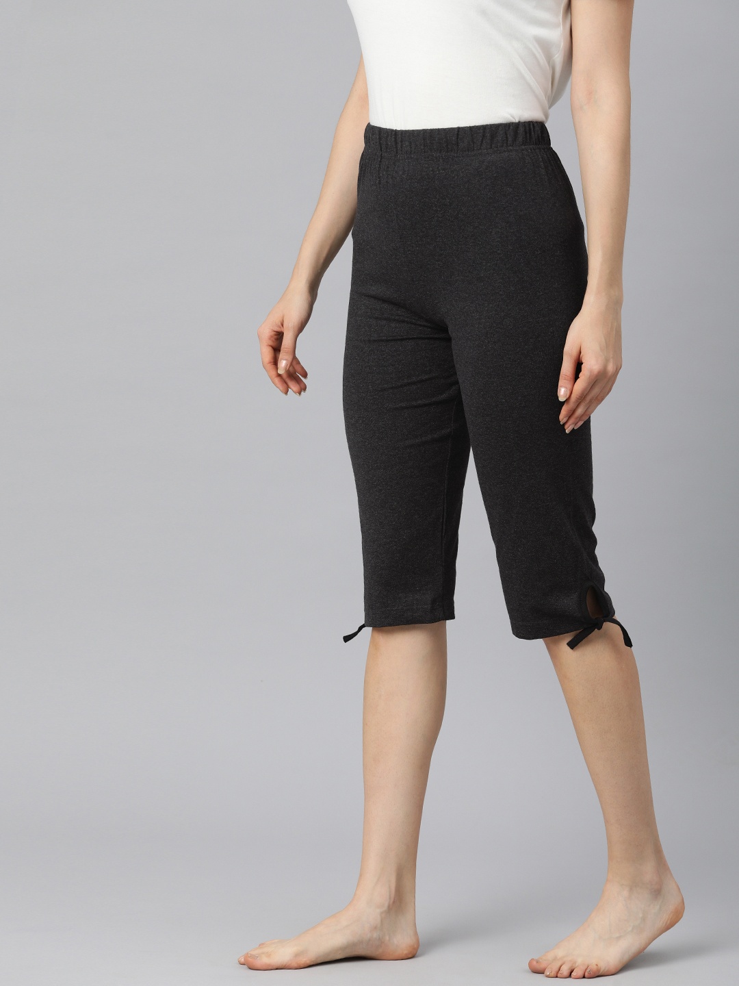 

NOT YET by us Women Charcoal Grey Cotton Relaxed Fit Lounge Capris