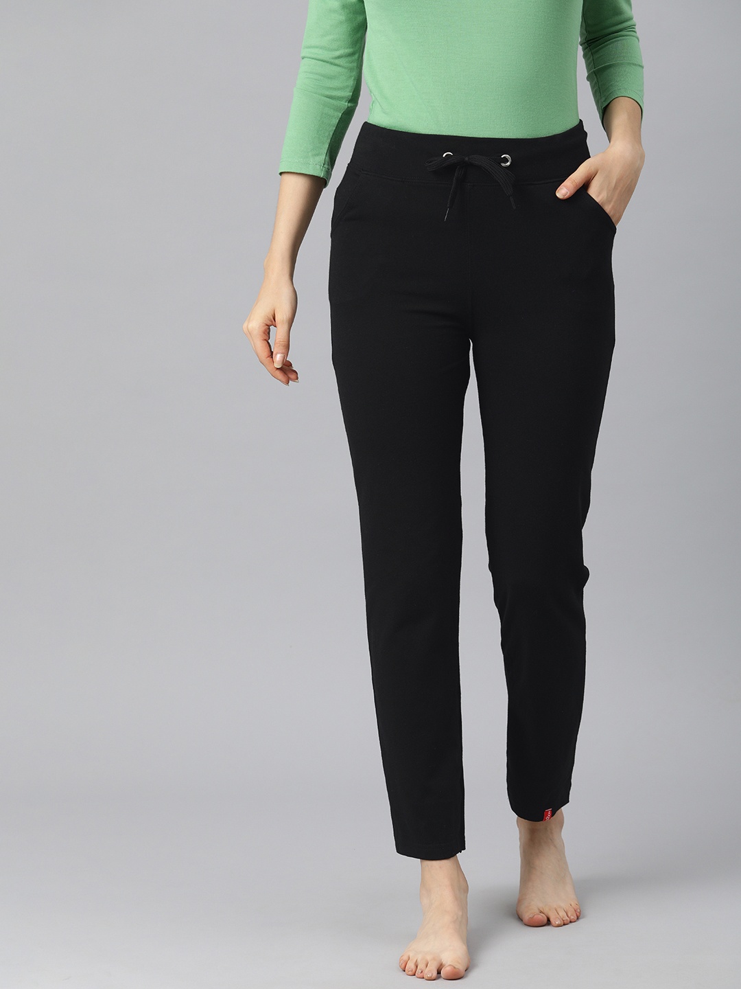 

NOT YET by us Women Black Solid Cotton Cropped Lounge Pants