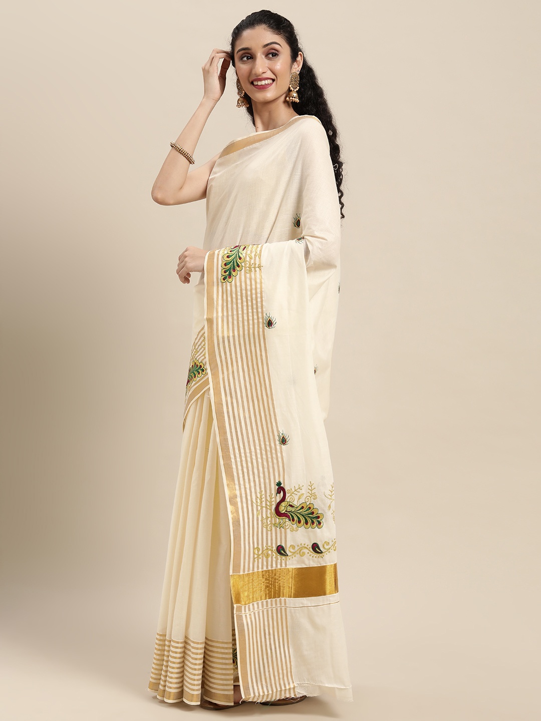 

Thara Sarees Off White Ethnic Motifs Embroidered Pure Cotton Kasavu Saree