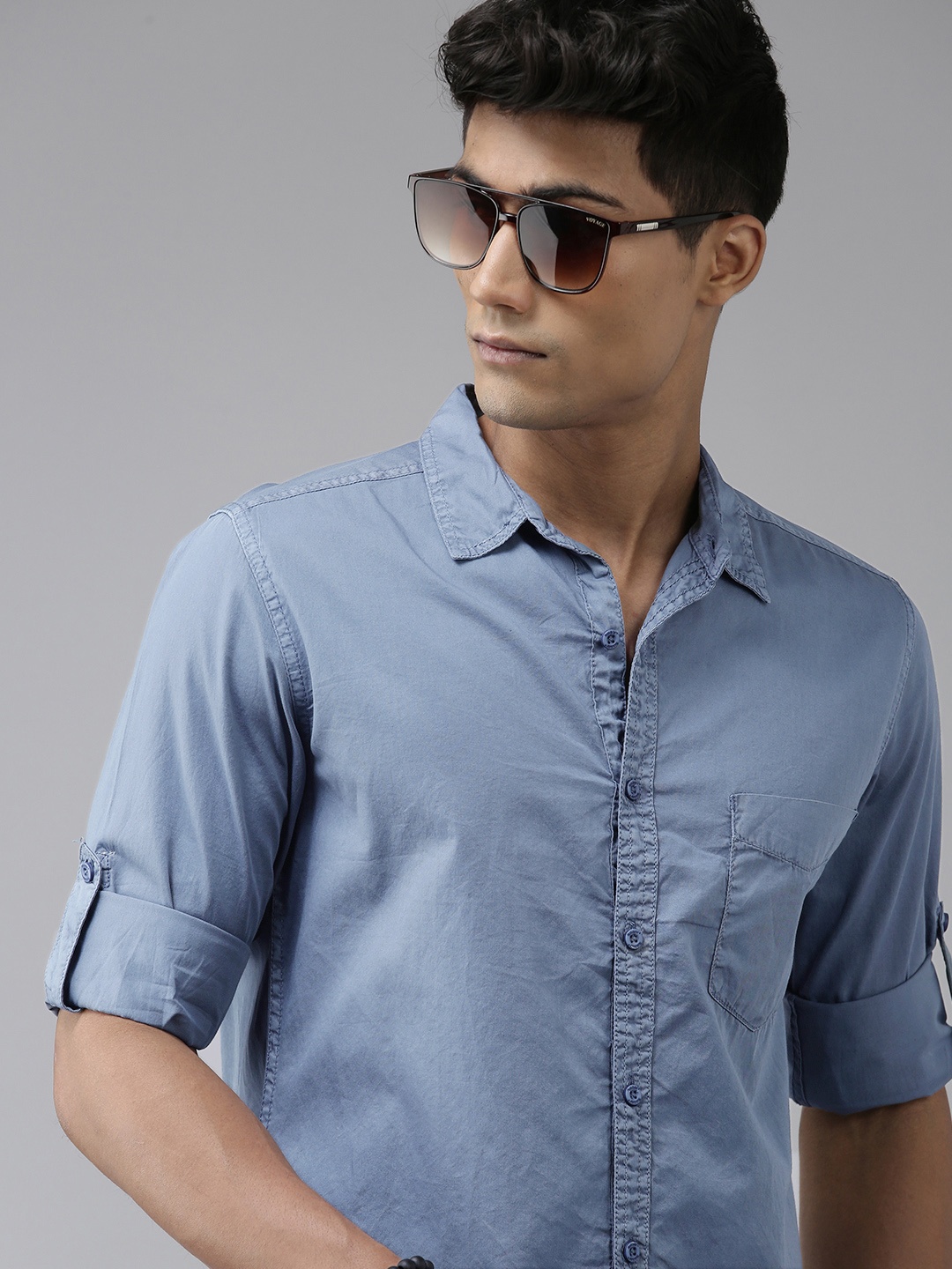 

Roadster Men Blue Solid Pure Cotton Casual Shirt