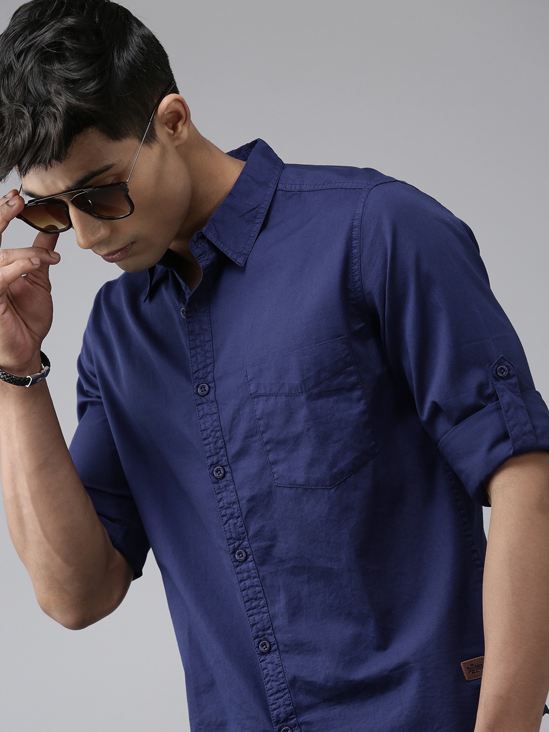 

Roadster Men Blue Solid Regular Fit Pure Cotton Casual Shirt